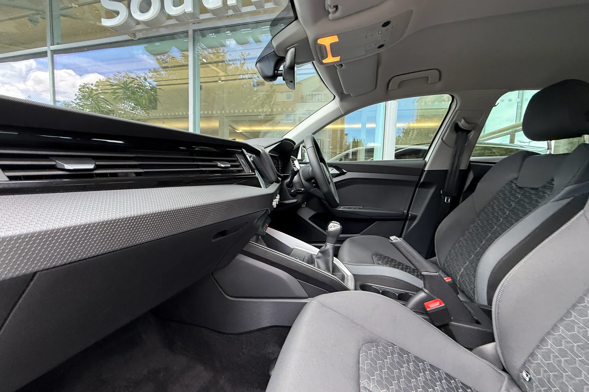 Audi A1 thumbnail image number 6
