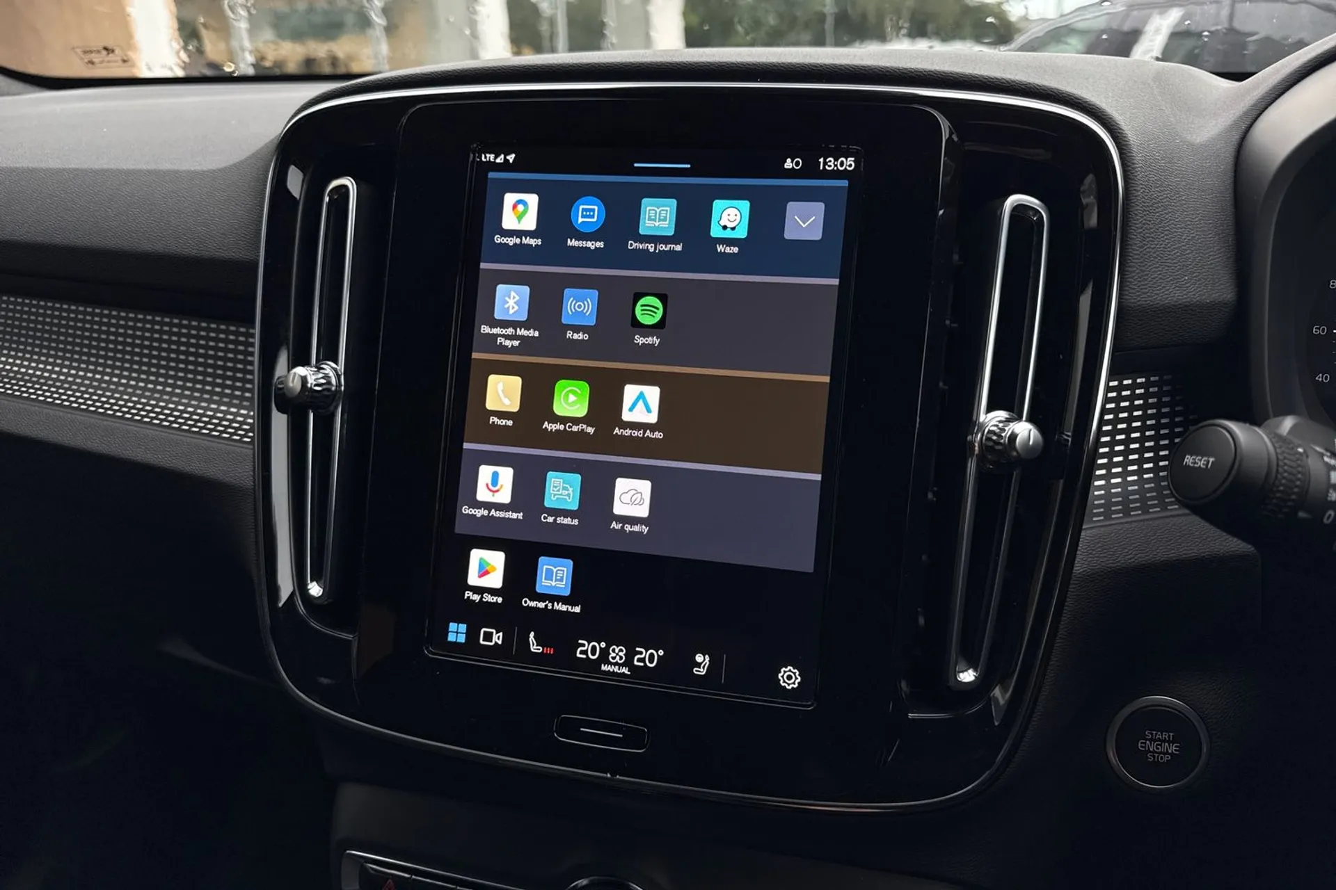 Volvo XC40 thumbnail image number 39