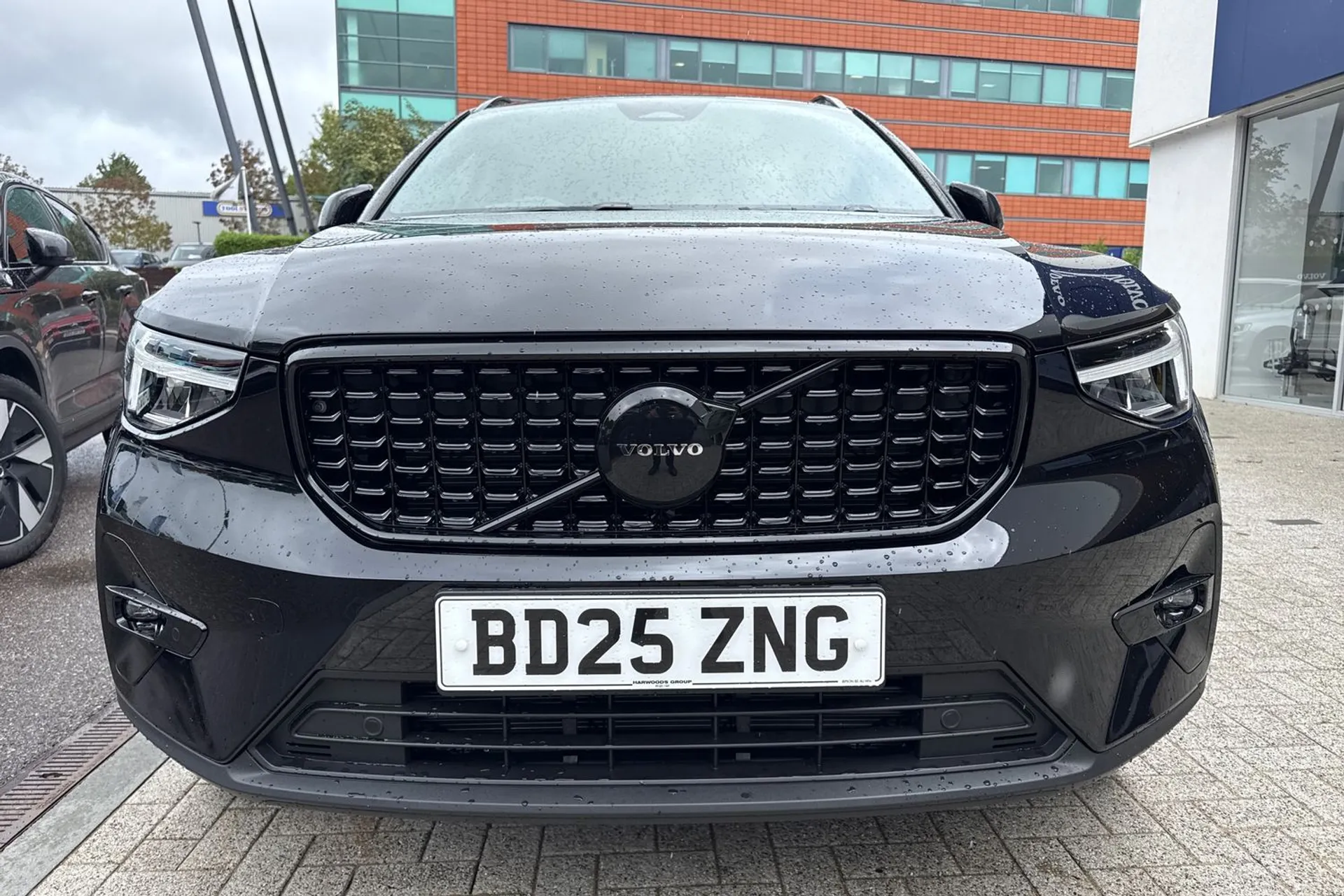 Volvo XC40 thumbnail image number 12