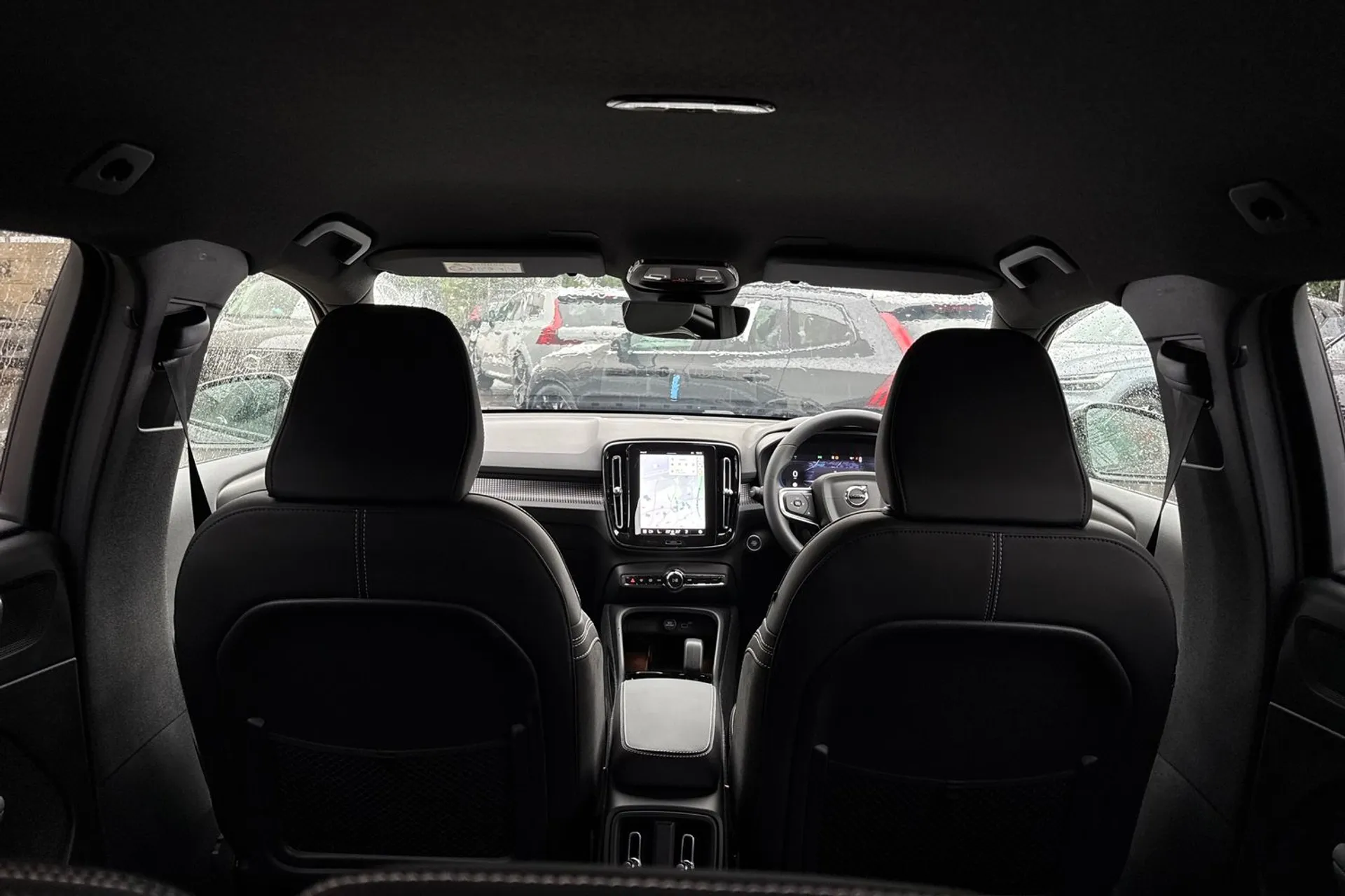 Volvo XC40 thumbnail image number 21