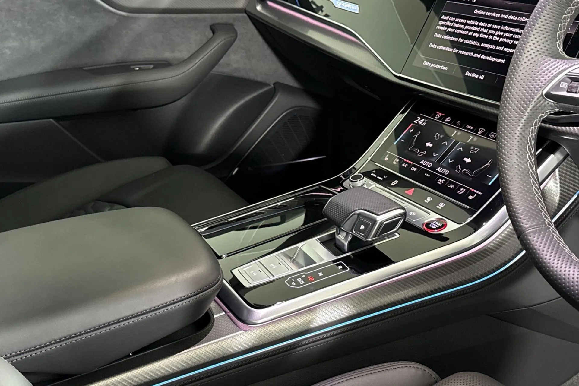 Audi RS Q8 thumbnail image number 23