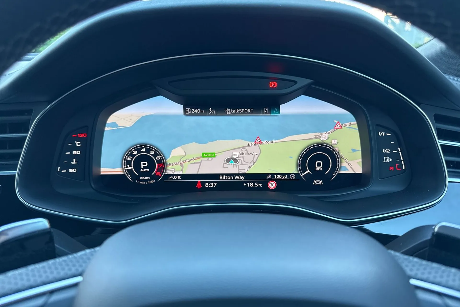 Audi RS Q8 thumbnail image number 6