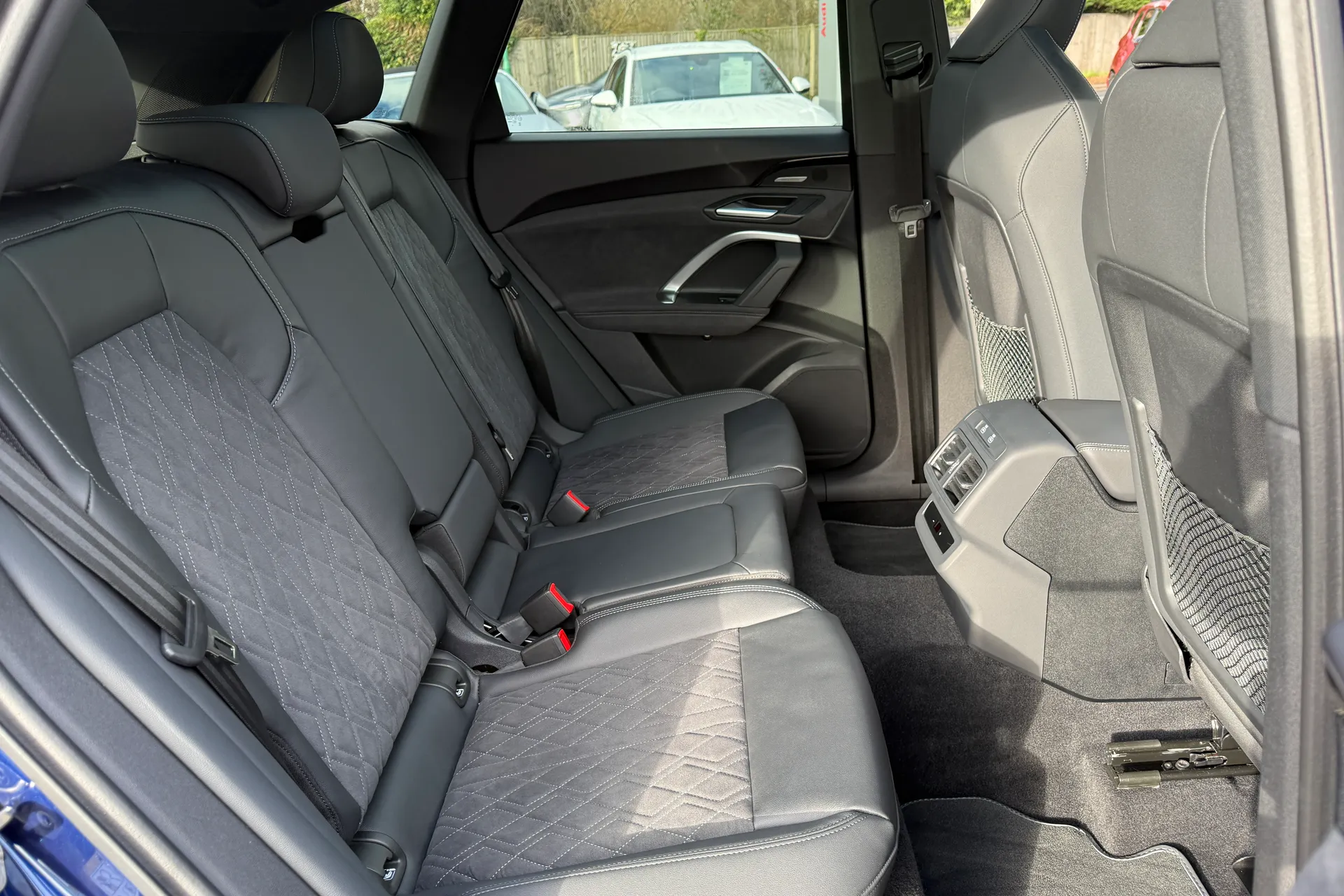 Audi Q5 thumbnail image number 51