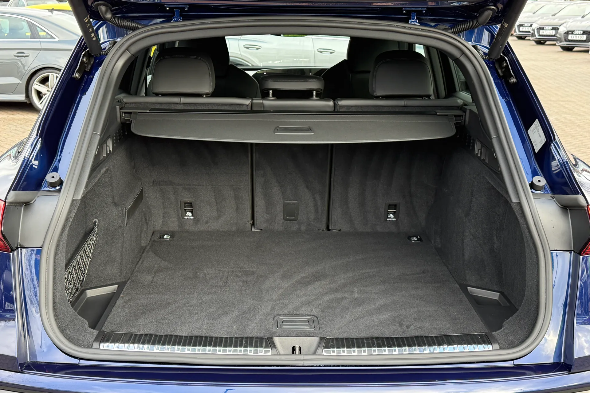 Audi Q5 thumbnail image number 41