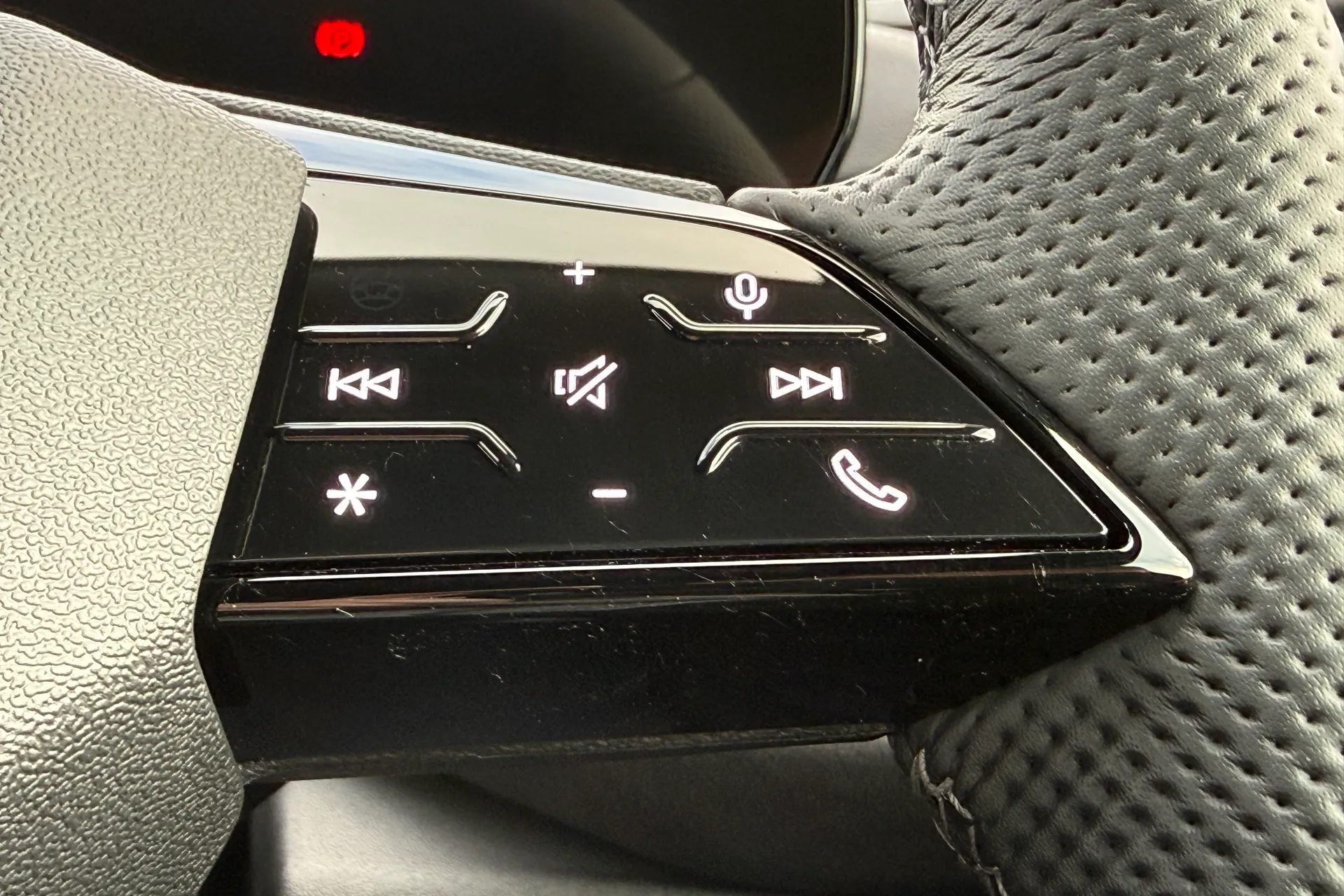 Audi Q5 thumbnail image number 25