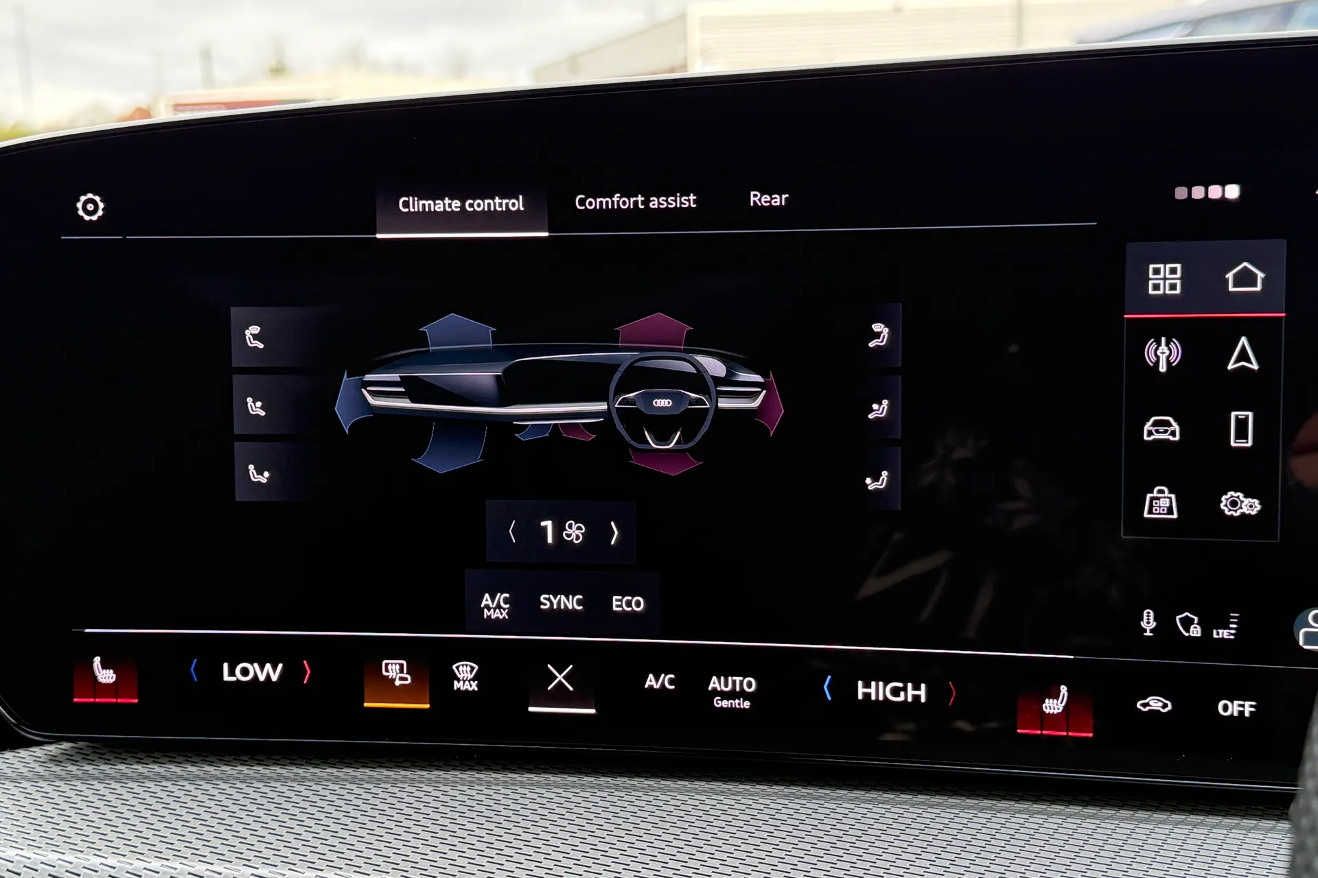 Audi Q5 thumbnail image number 17