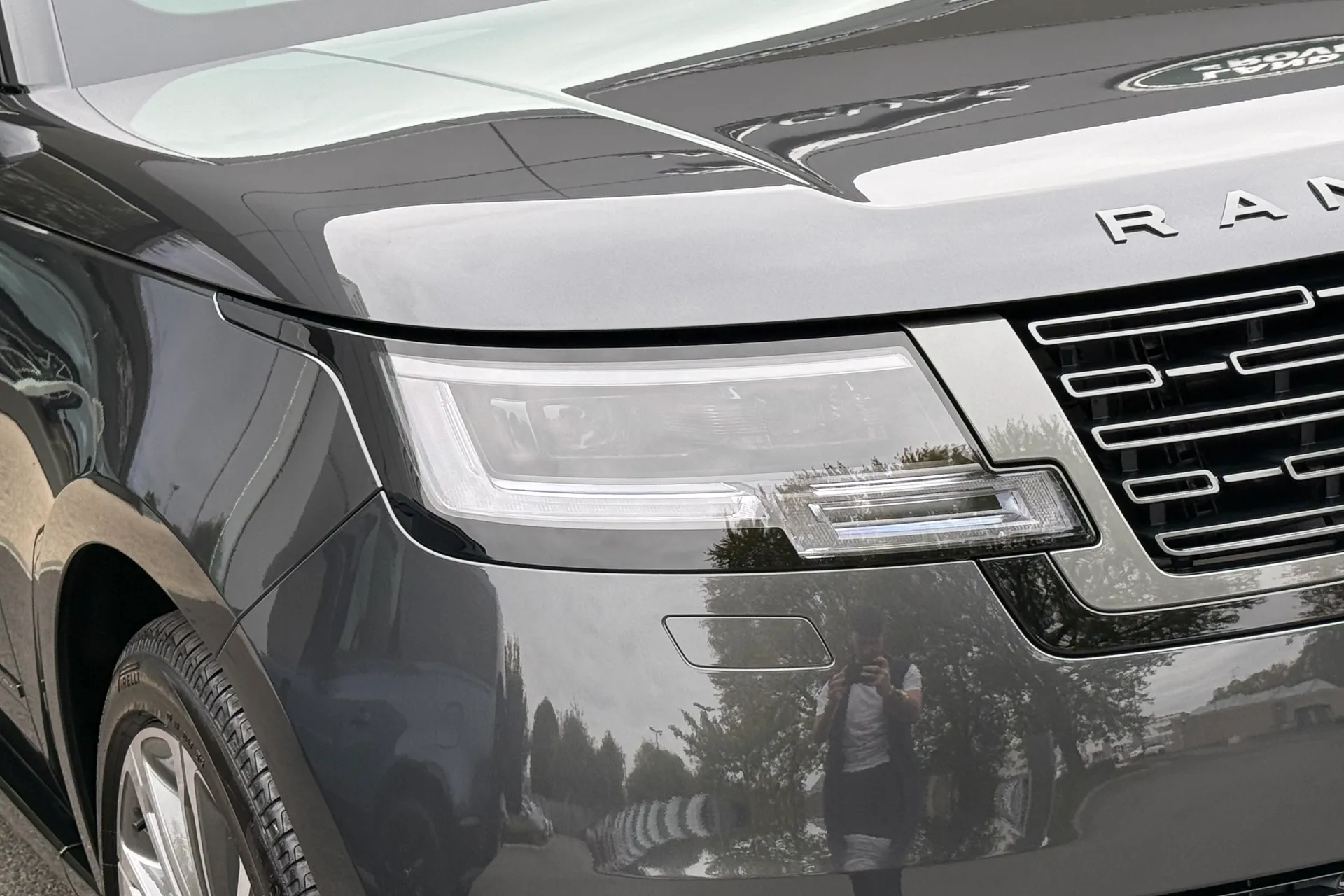 LAND ROVER RANGE ROVER thumbnail image number 17