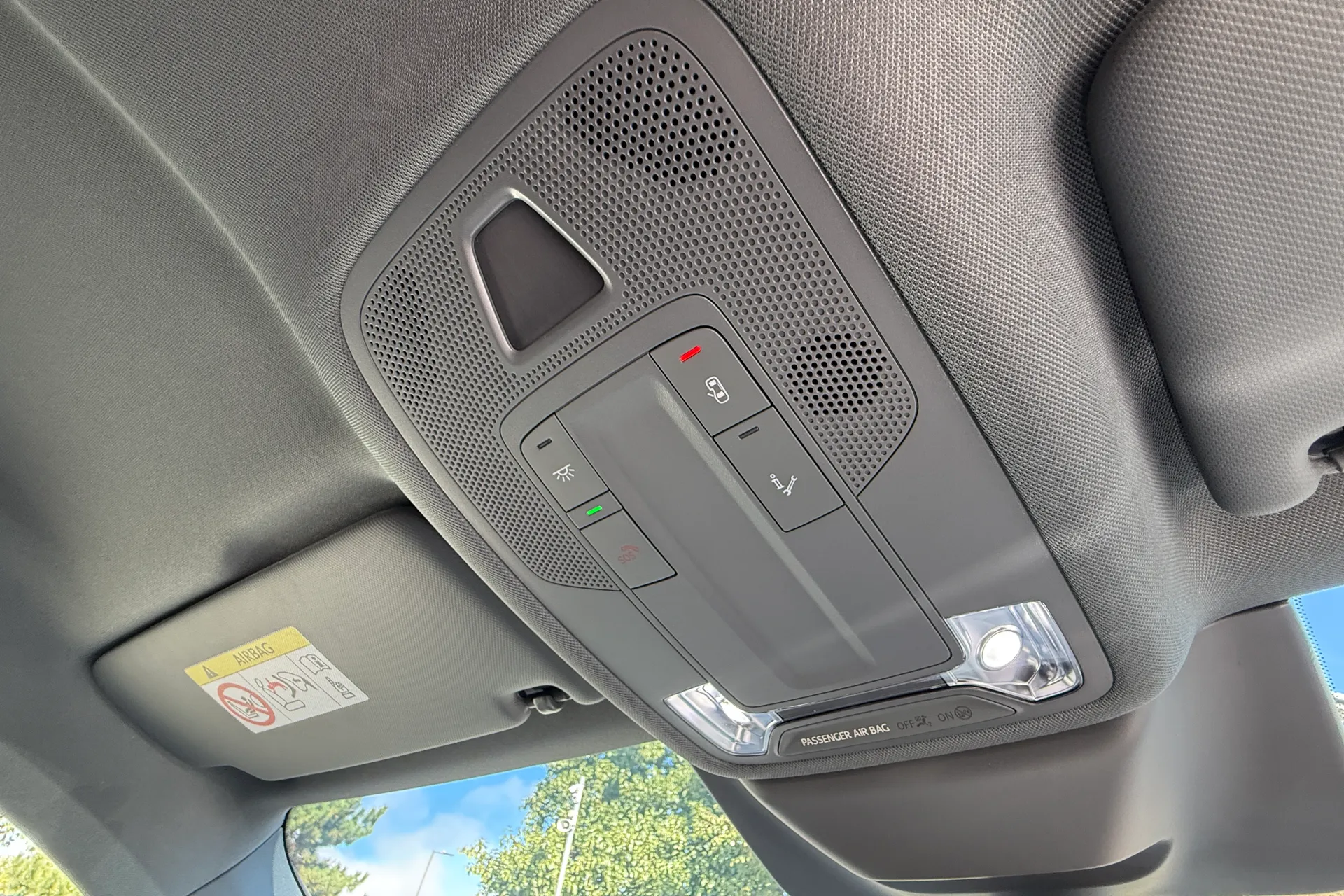 Audi A3 thumbnail image number 37