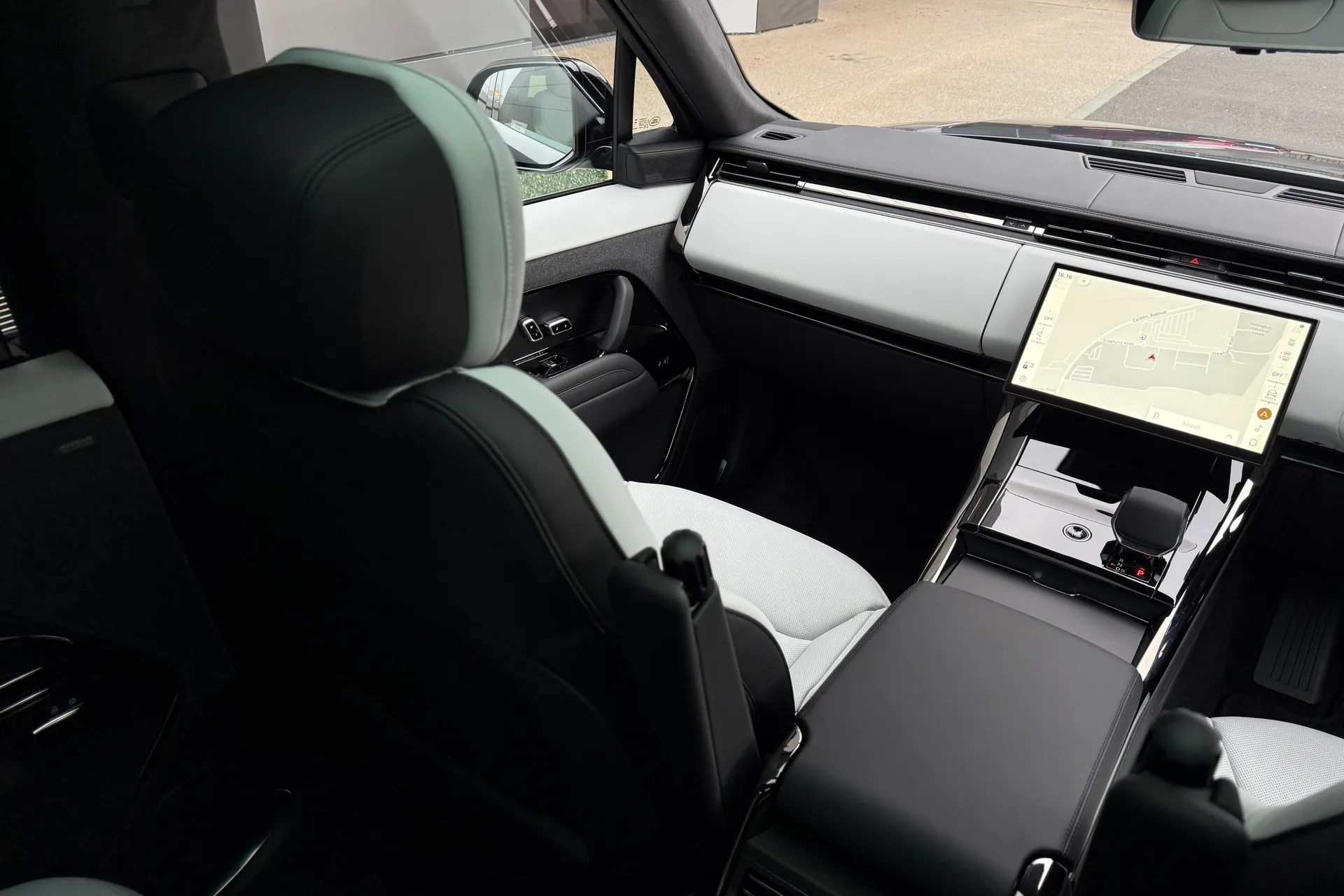 LAND ROVER RANGE ROVER SPORT thumbnail image number 56