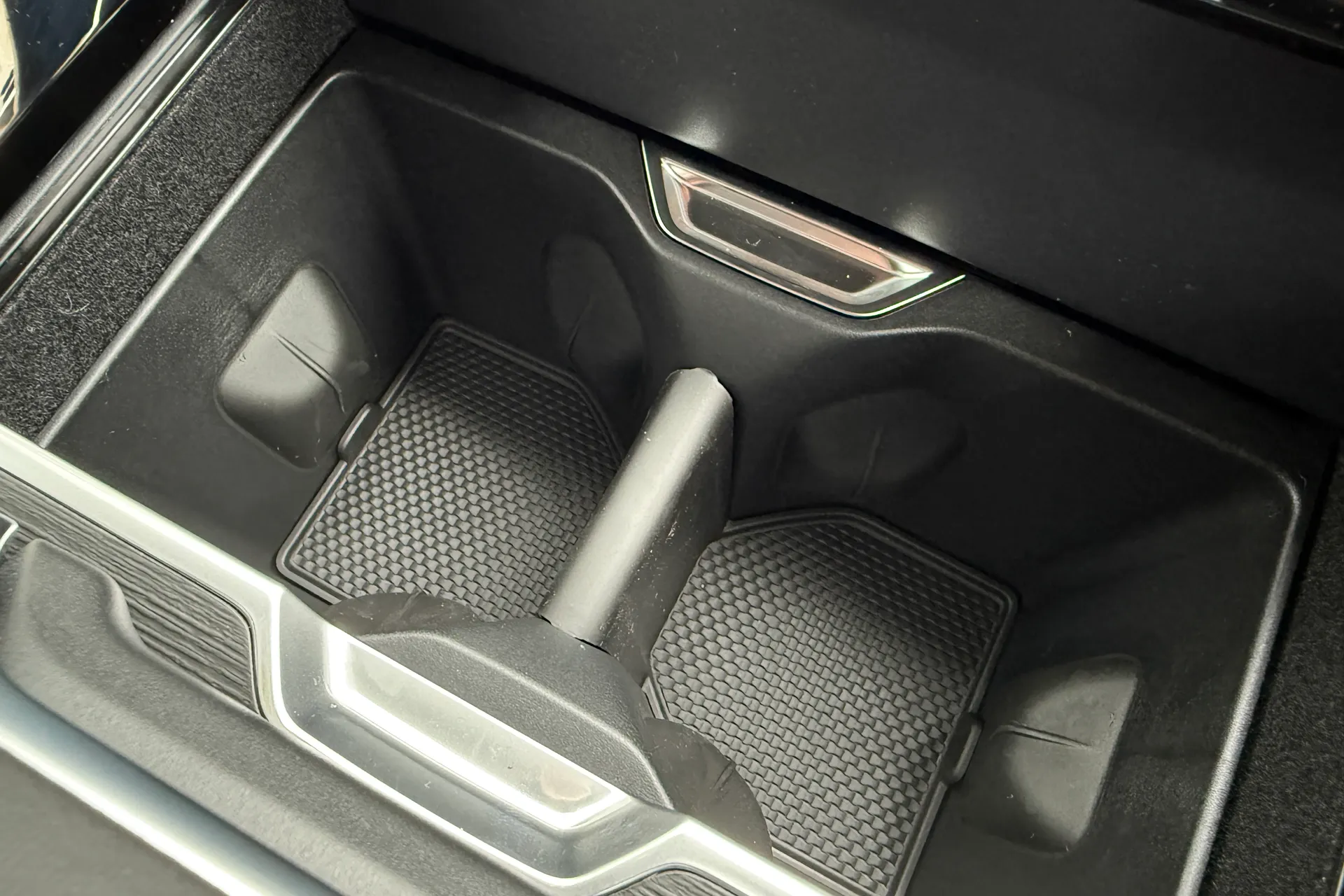 LAND ROVER RANGE ROVER SPORT thumbnail image number 40