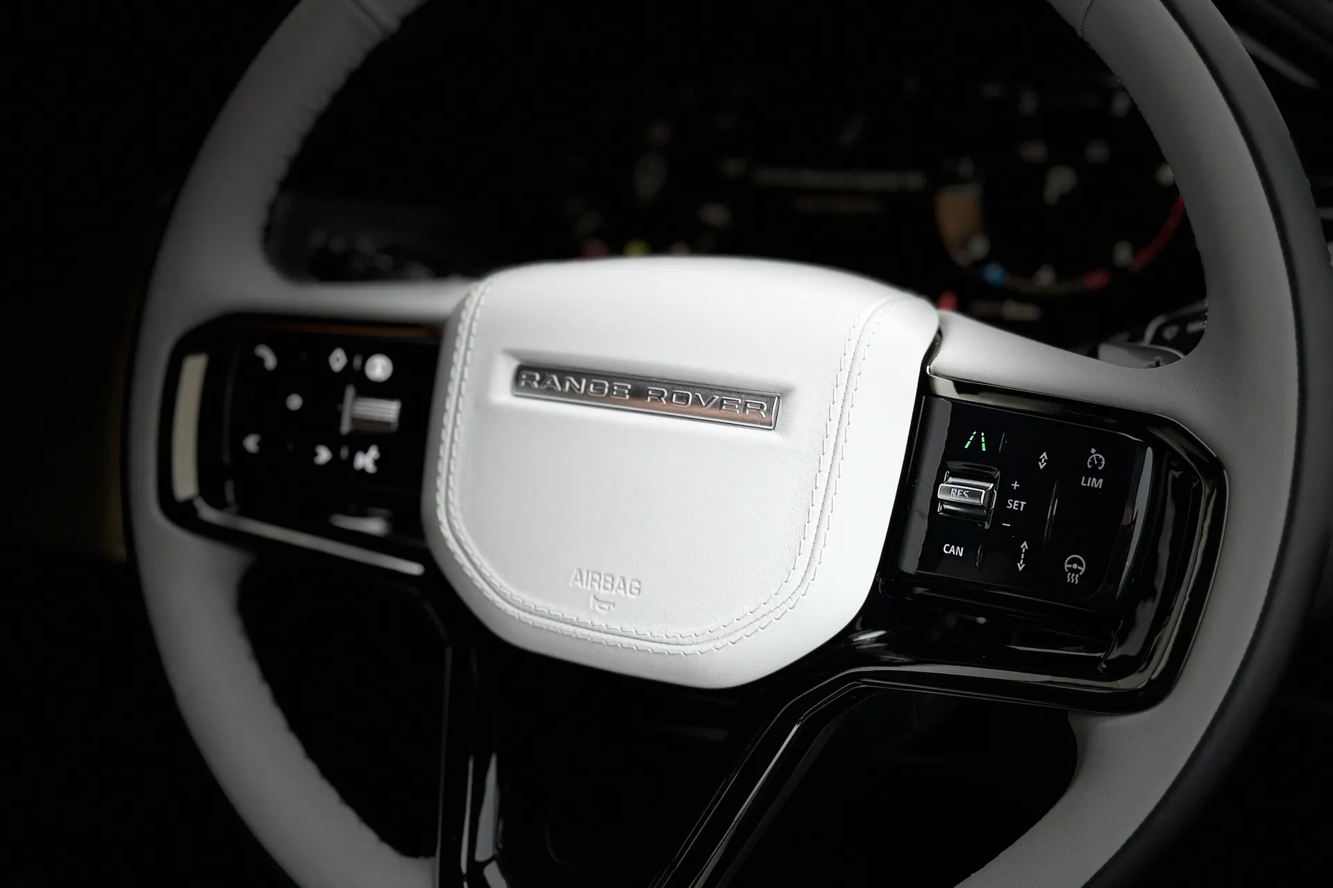 LAND ROVER RANGE ROVER SPORT thumbnail image number 39