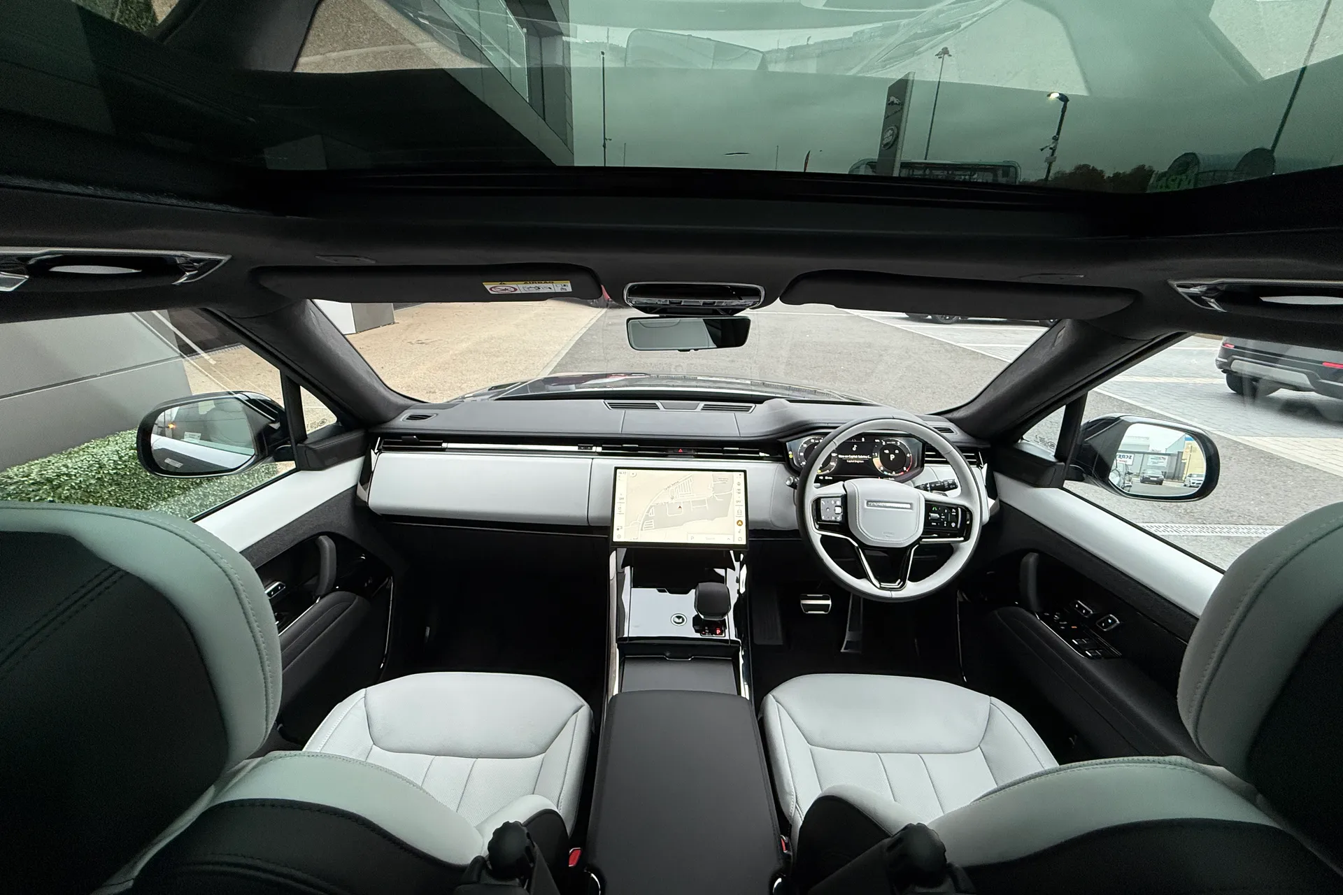 LAND ROVER RANGE ROVER SPORT thumbnail image number 3