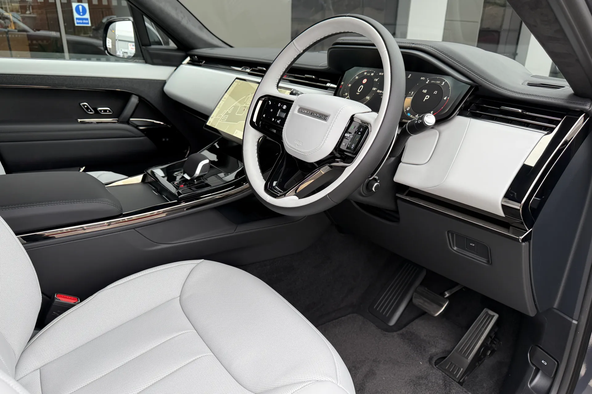 LAND ROVER RANGE ROVER SPORT thumbnail image number 23