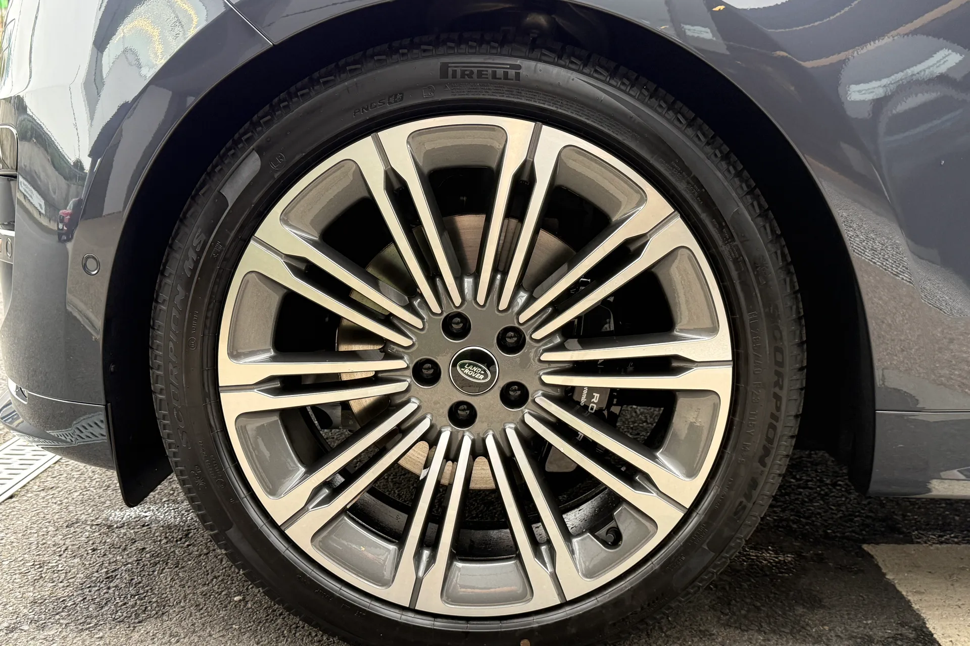 LAND ROVER RANGE ROVER SPORT thumbnail image number 20