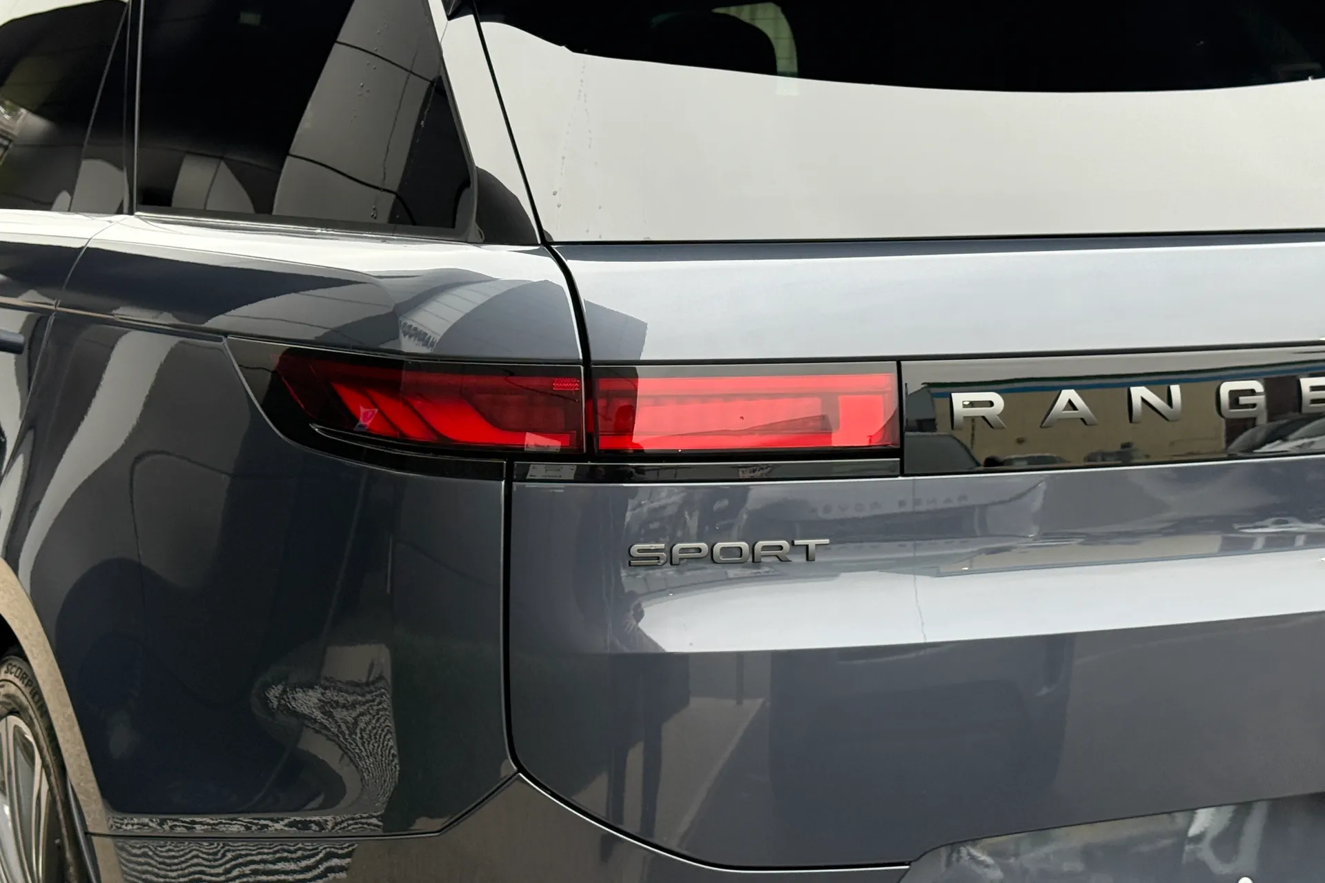 LAND ROVER RANGE ROVER SPORT thumbnail image number 21