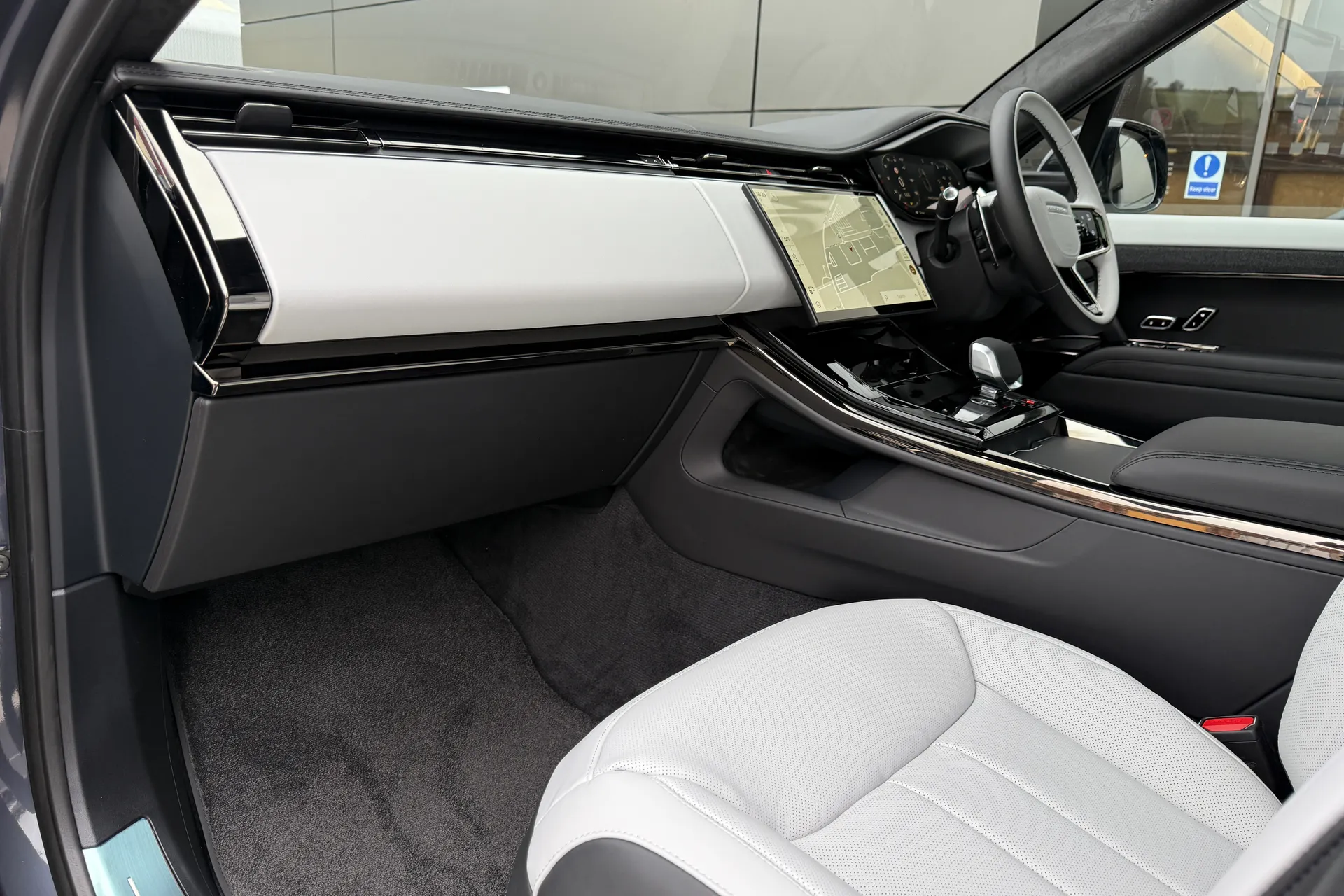 LAND ROVER RANGE ROVER SPORT thumbnail image number 53