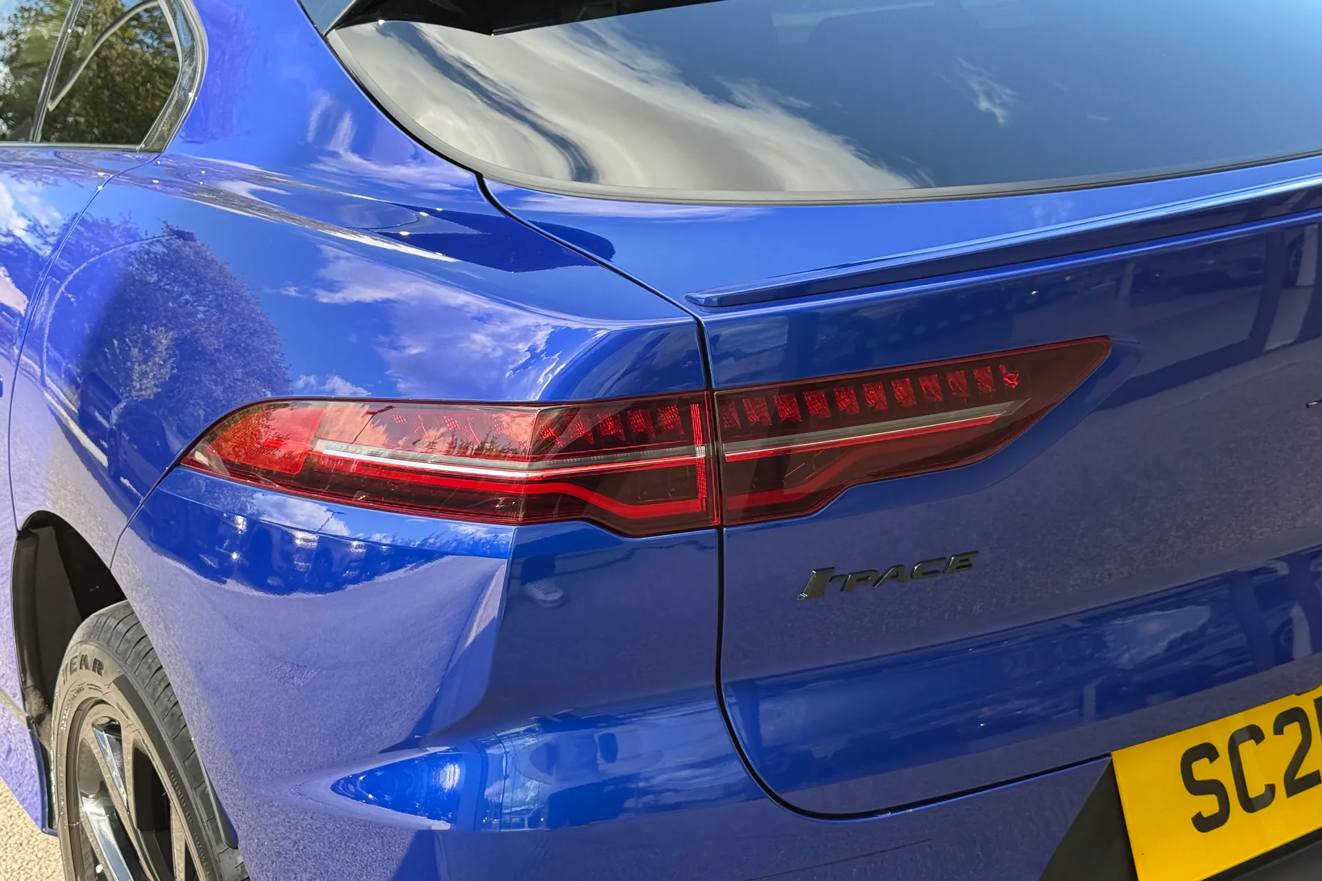 Jaguar I-PACE thumbnail image number 53
