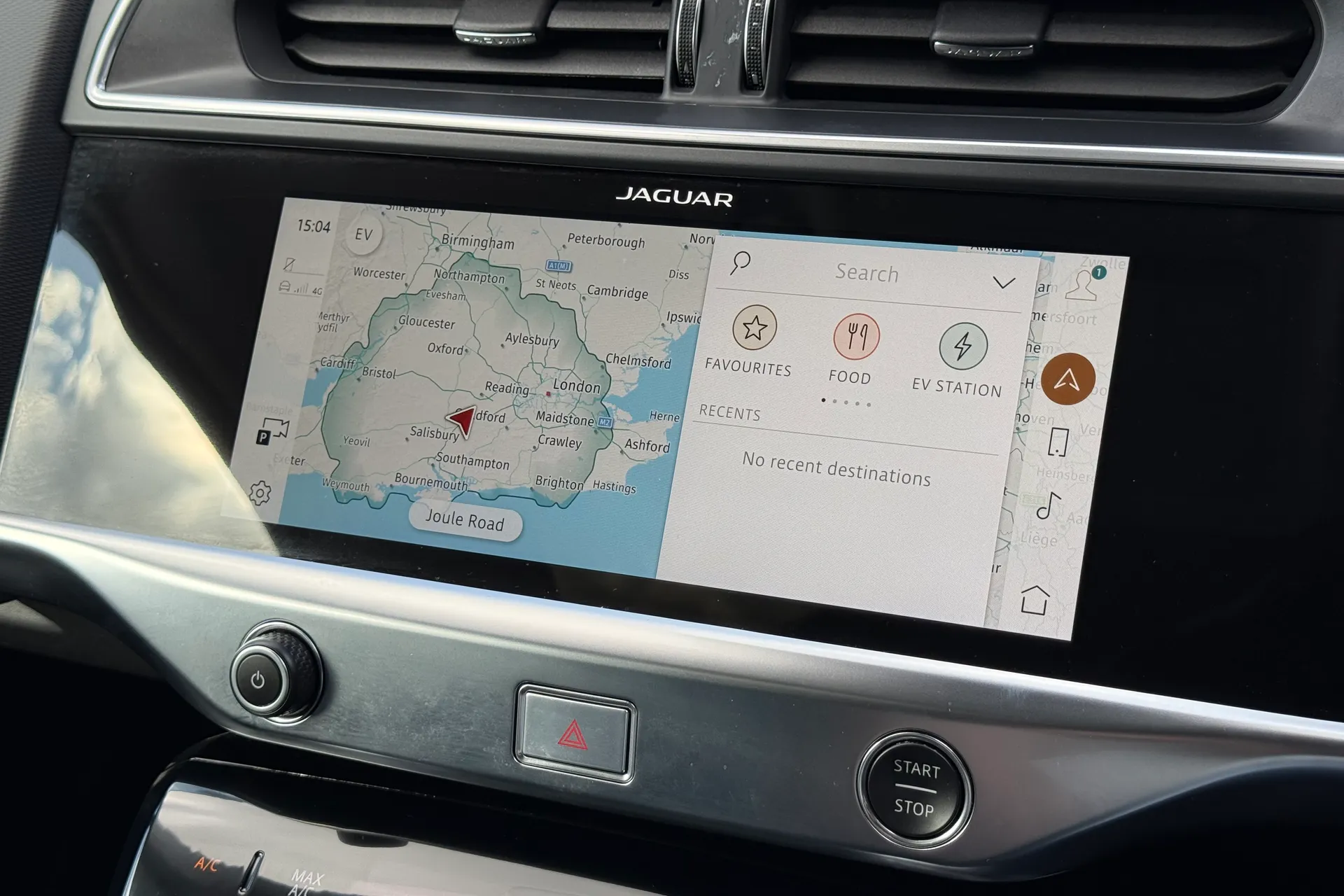 Jaguar I-PACE thumbnail image number 27
