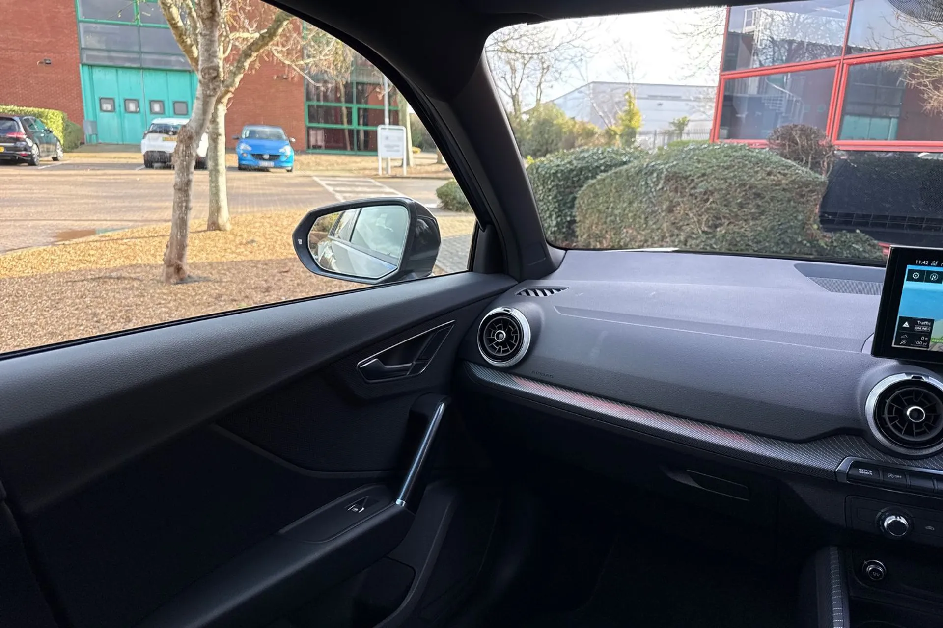 Audi Q2 thumbnail image number 49