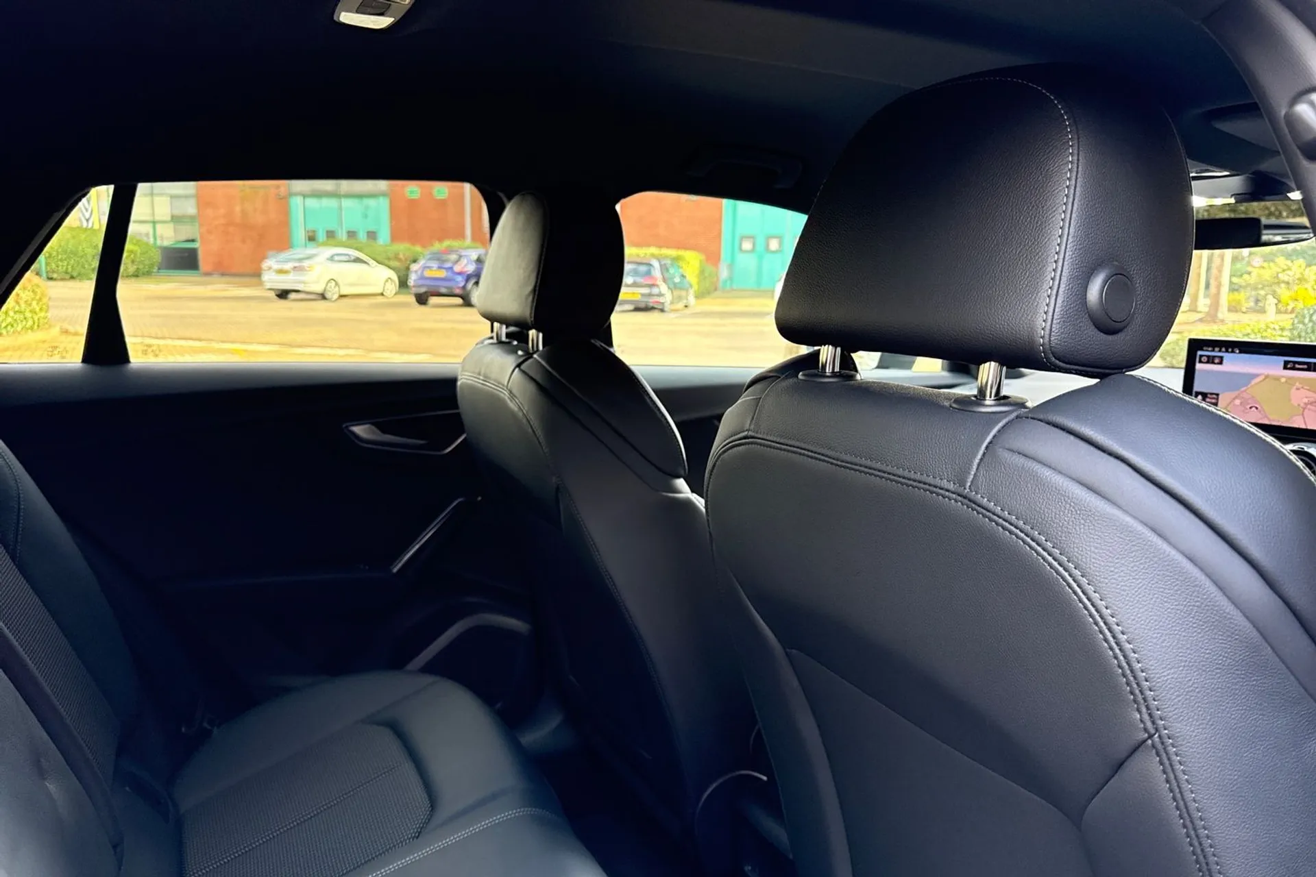 Audi Q2 thumbnail image number 43