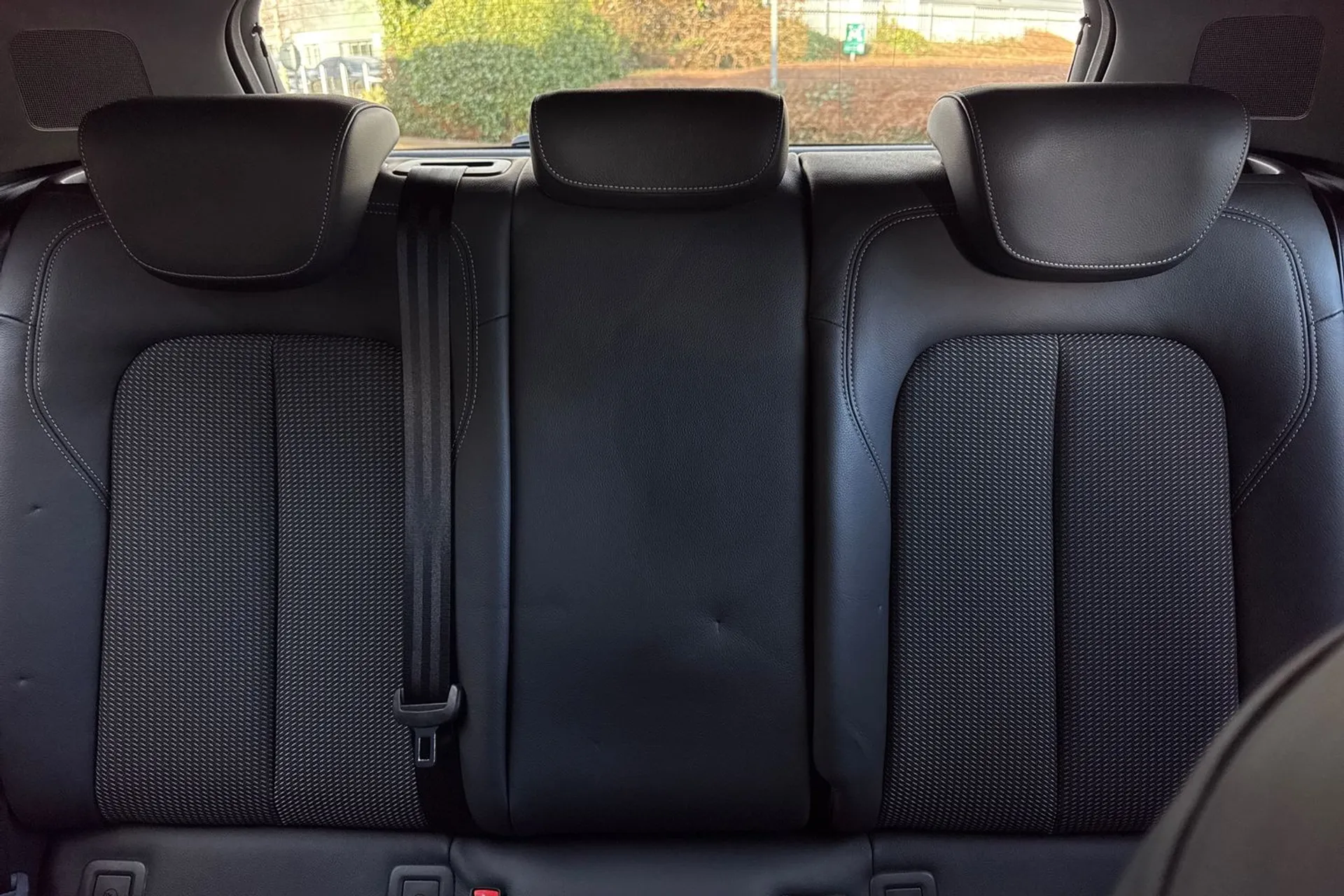 Audi Q2 thumbnail image number 48