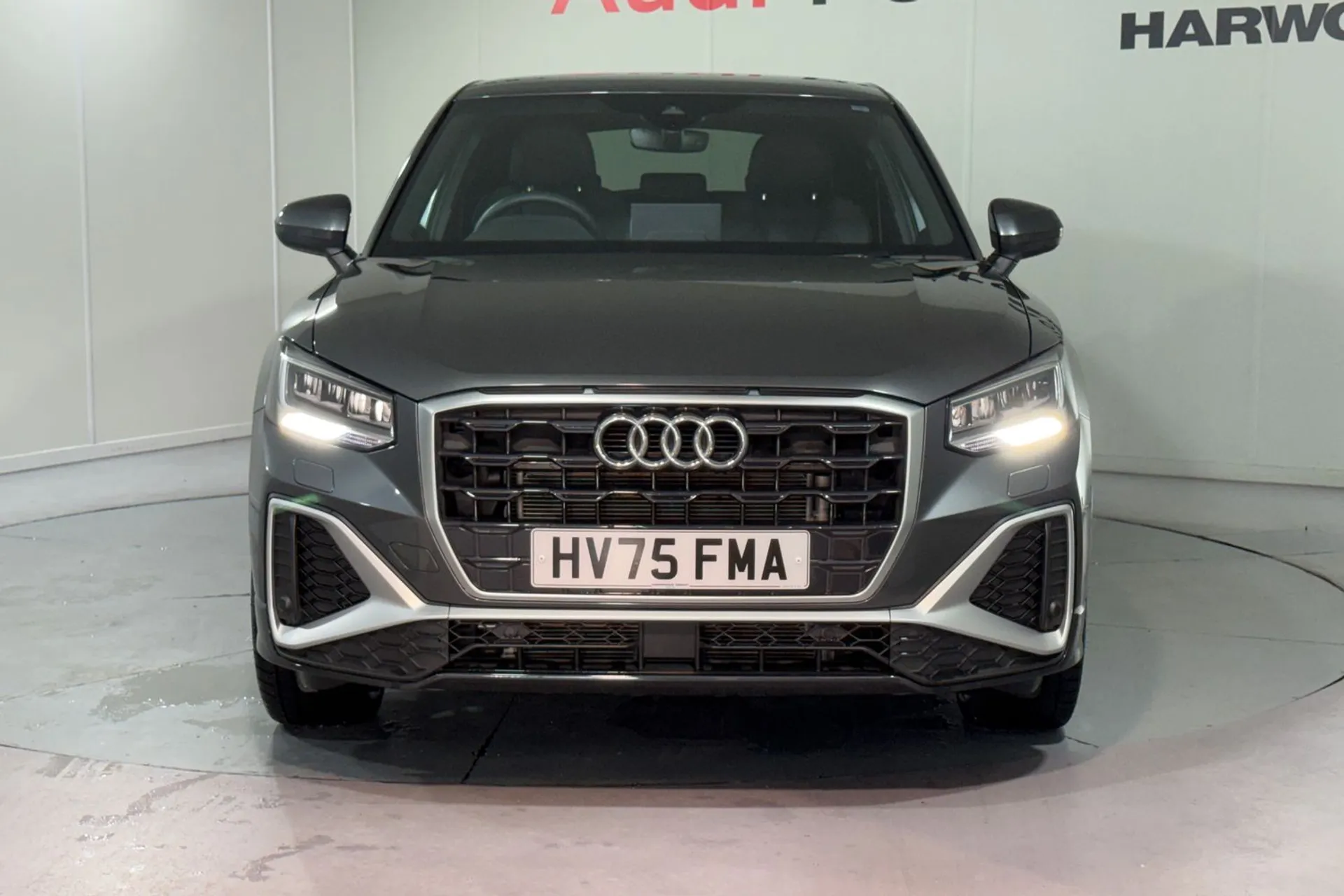 Audi Q2 thumbnail image number 5