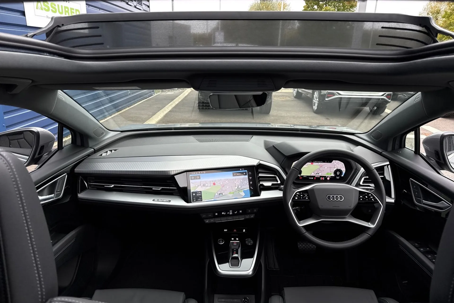 Audi Q4 thumbnail image number 3