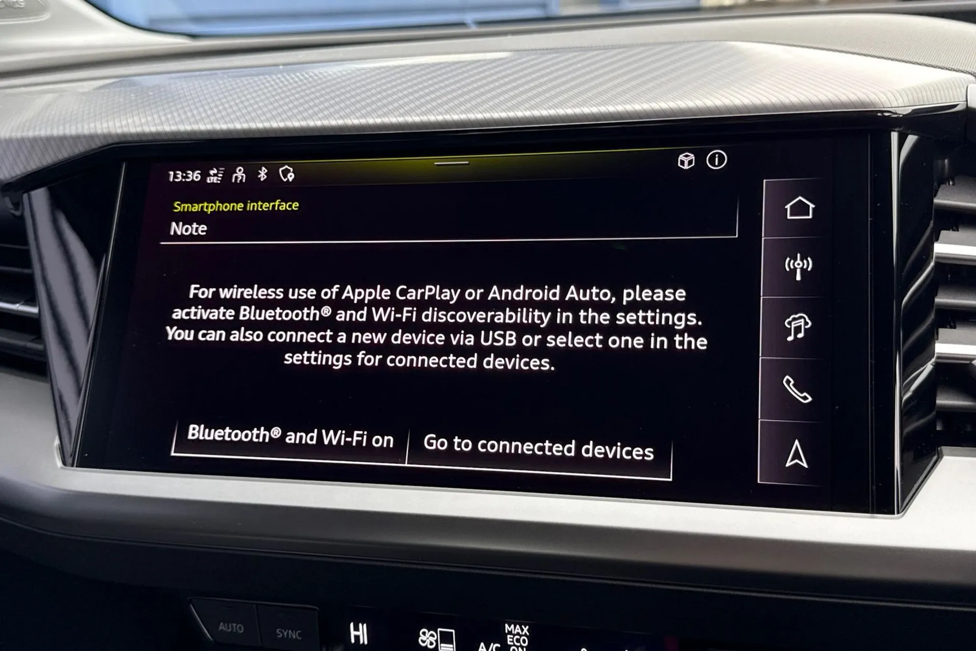 Audi Q4 thumbnail image number 37