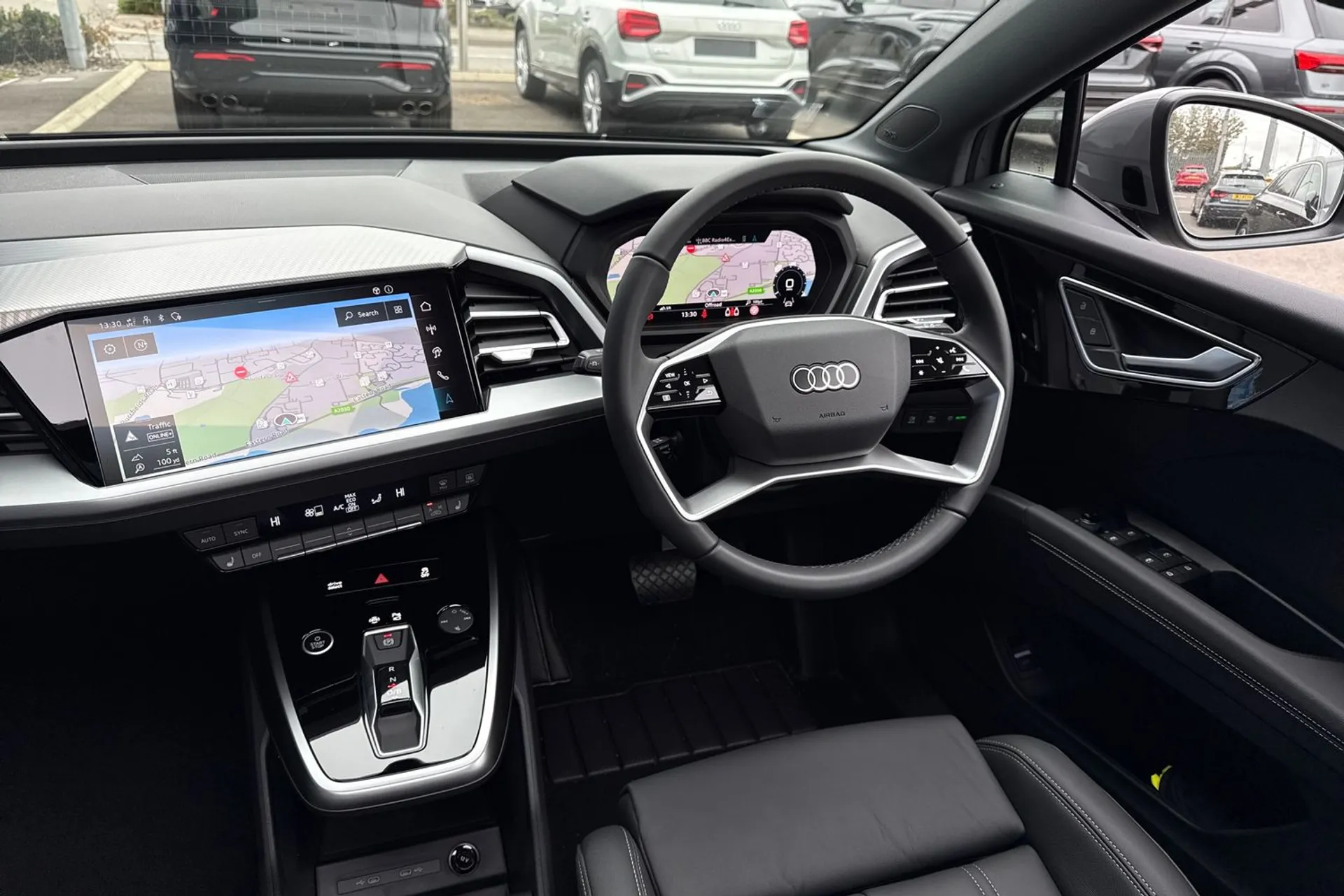 Audi Q4 thumbnail image number 35