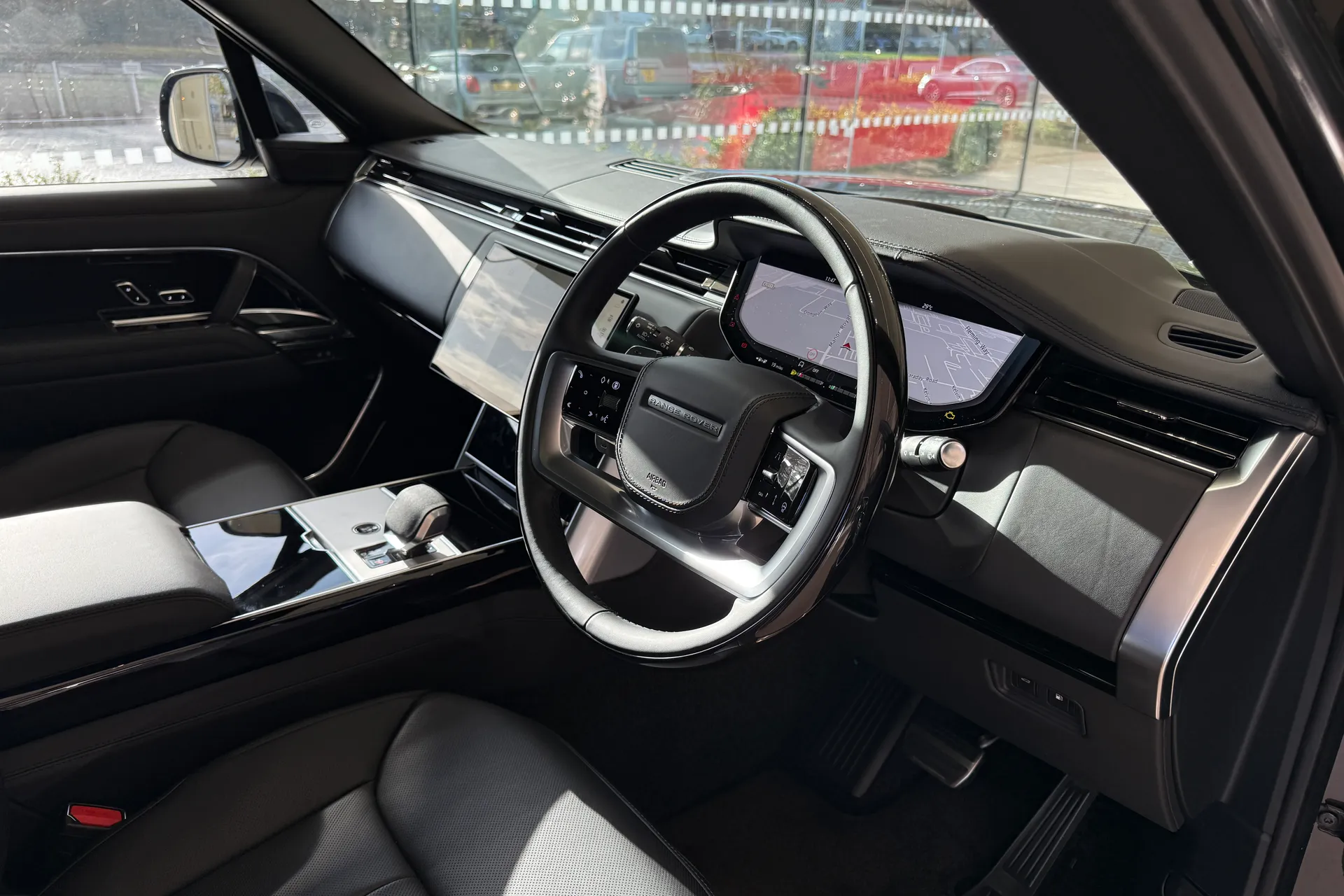 LAND ROVER RANGE ROVER thumbnail image number 47