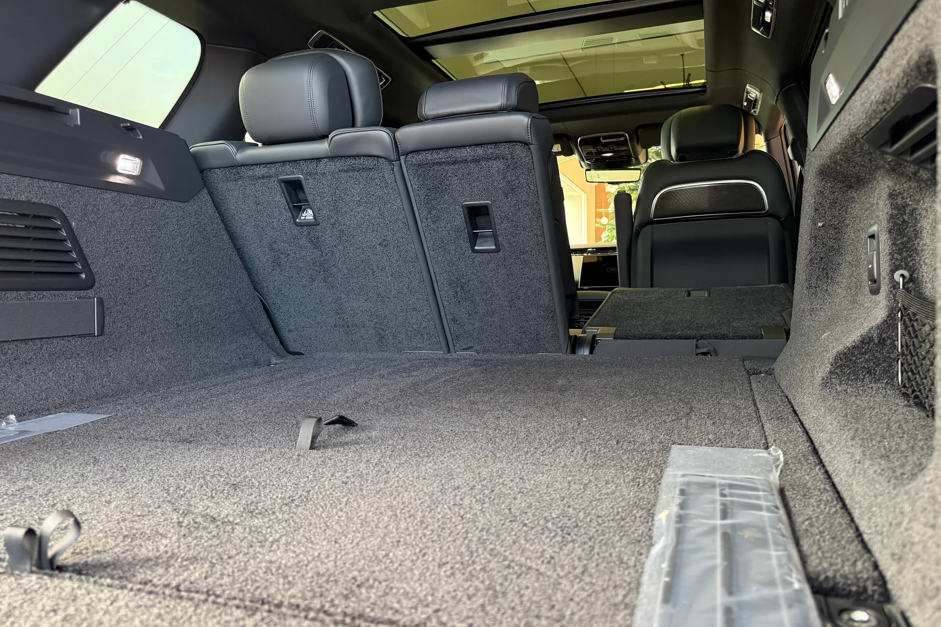 LAND ROVER RANGE ROVER thumbnail image number 38