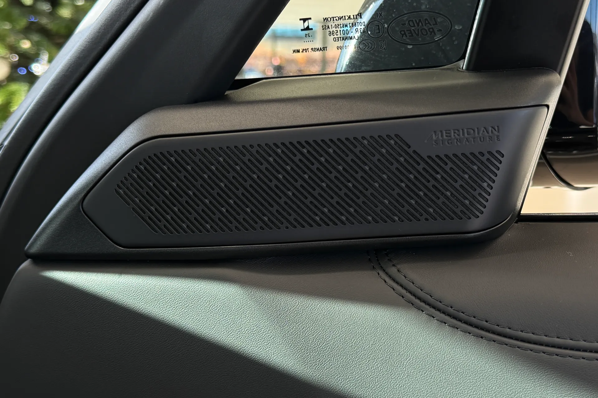 LAND ROVER RANGE ROVER thumbnail image number 49