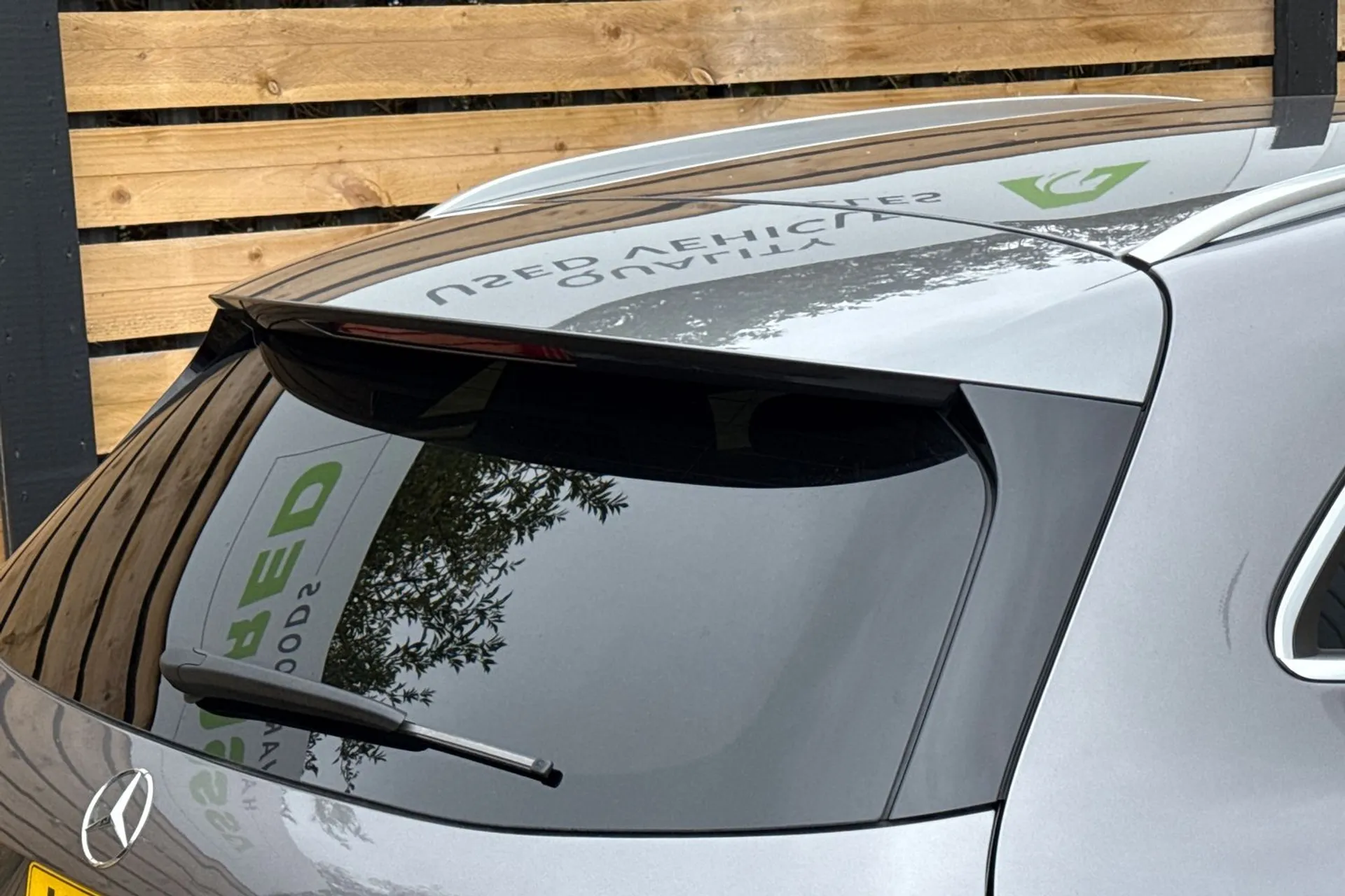 MERCEDES-BENZ GLA thumbnail image number 16