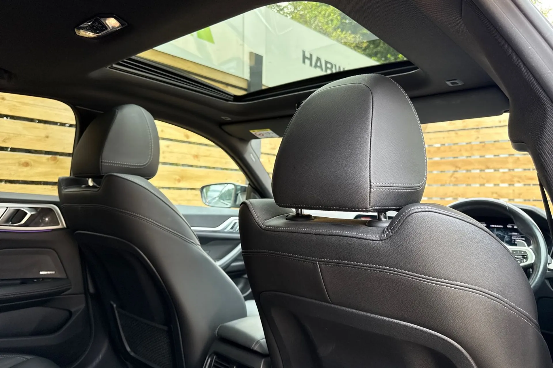 BMW 4 SERIES thumbnail image number 23