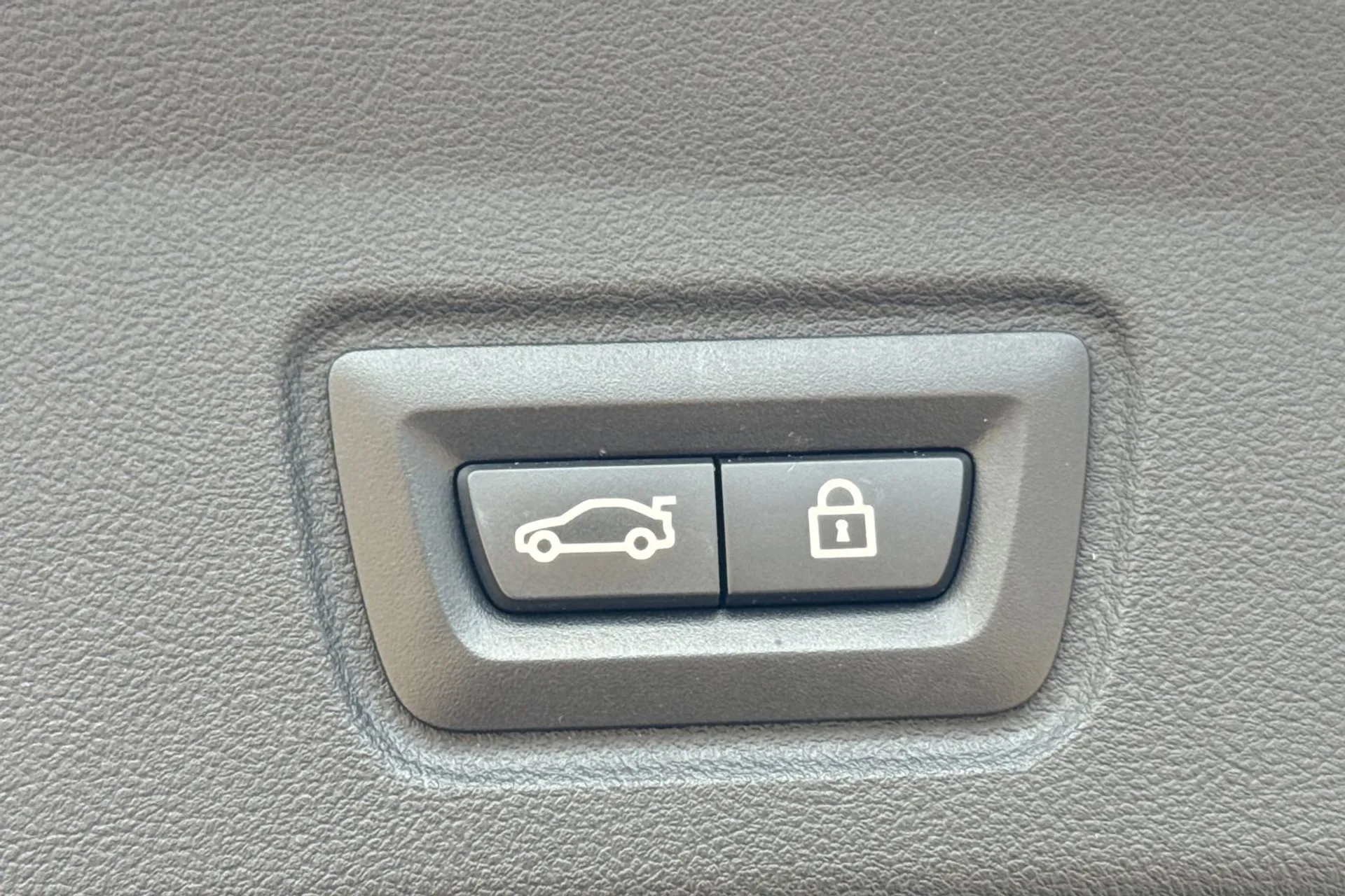 BMW 4 SERIES thumbnail image number 20