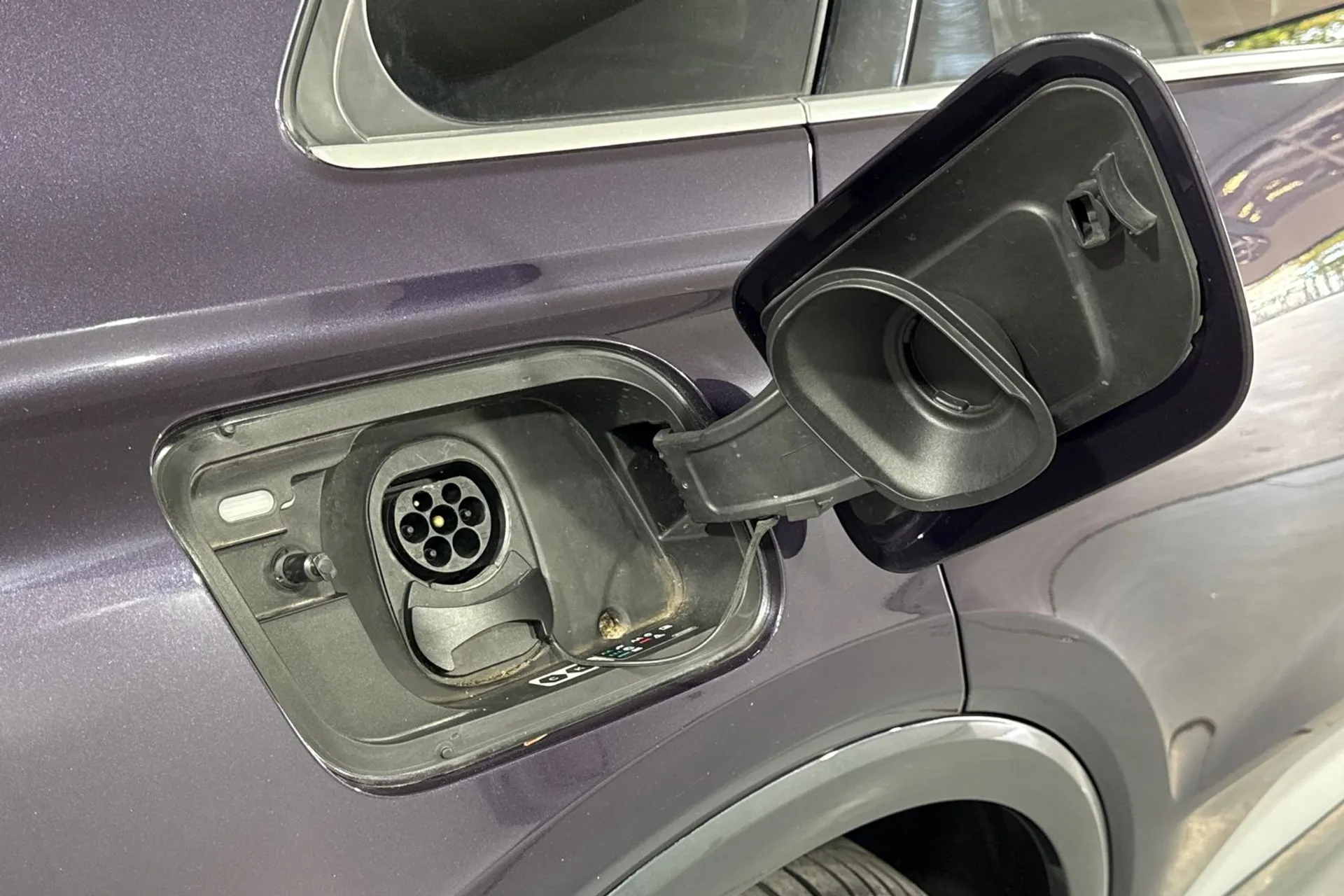 Audi Q4 thumbnail image number 18