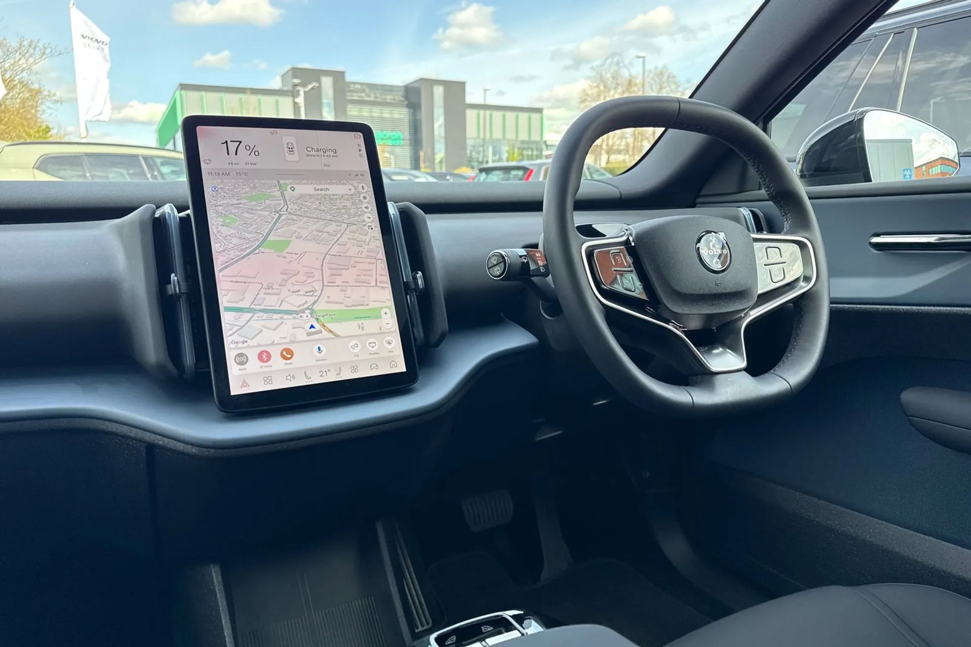 Volvo EX30 thumbnail image number 35