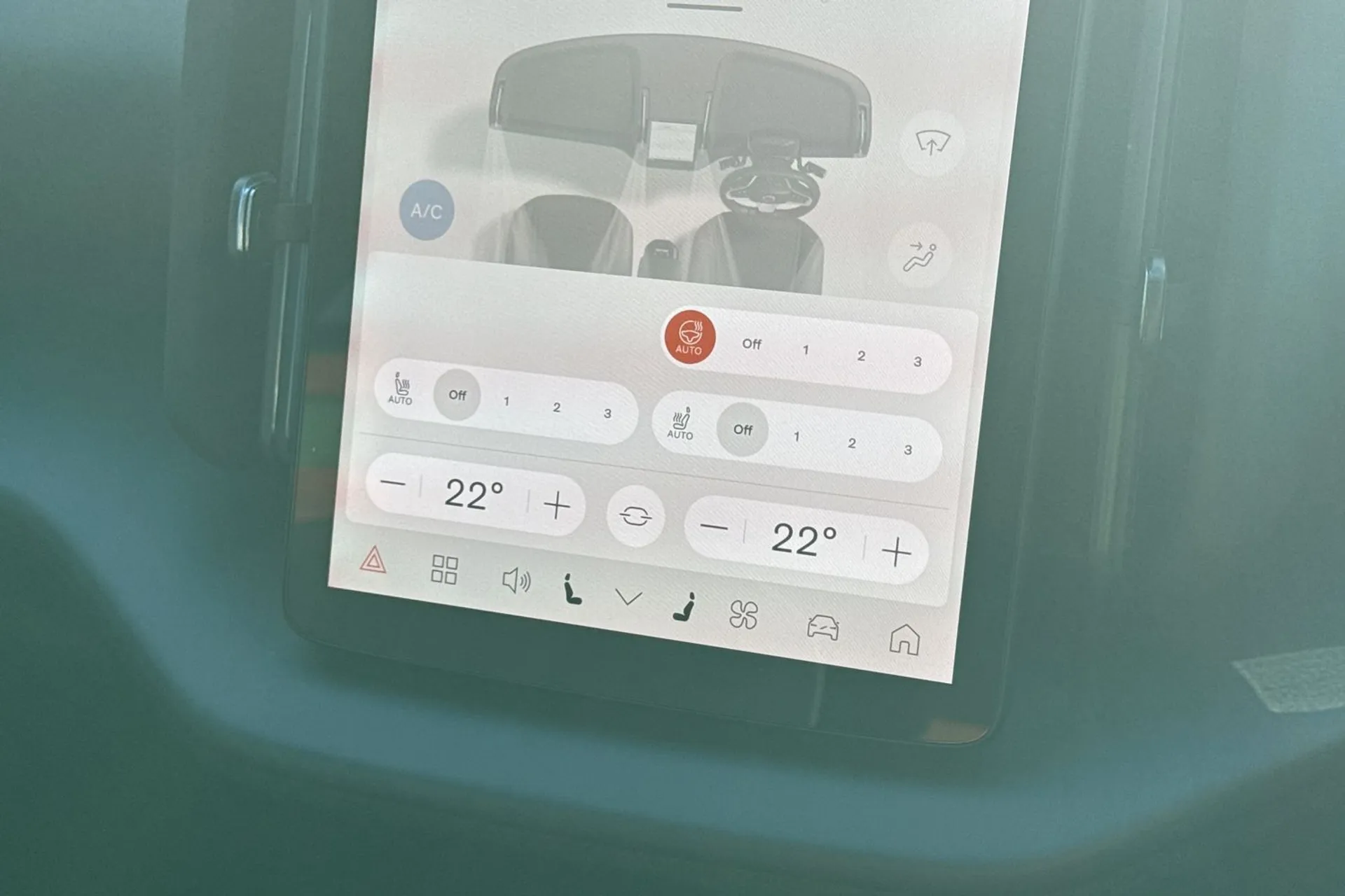 Volvo EX30 thumbnail image number 39