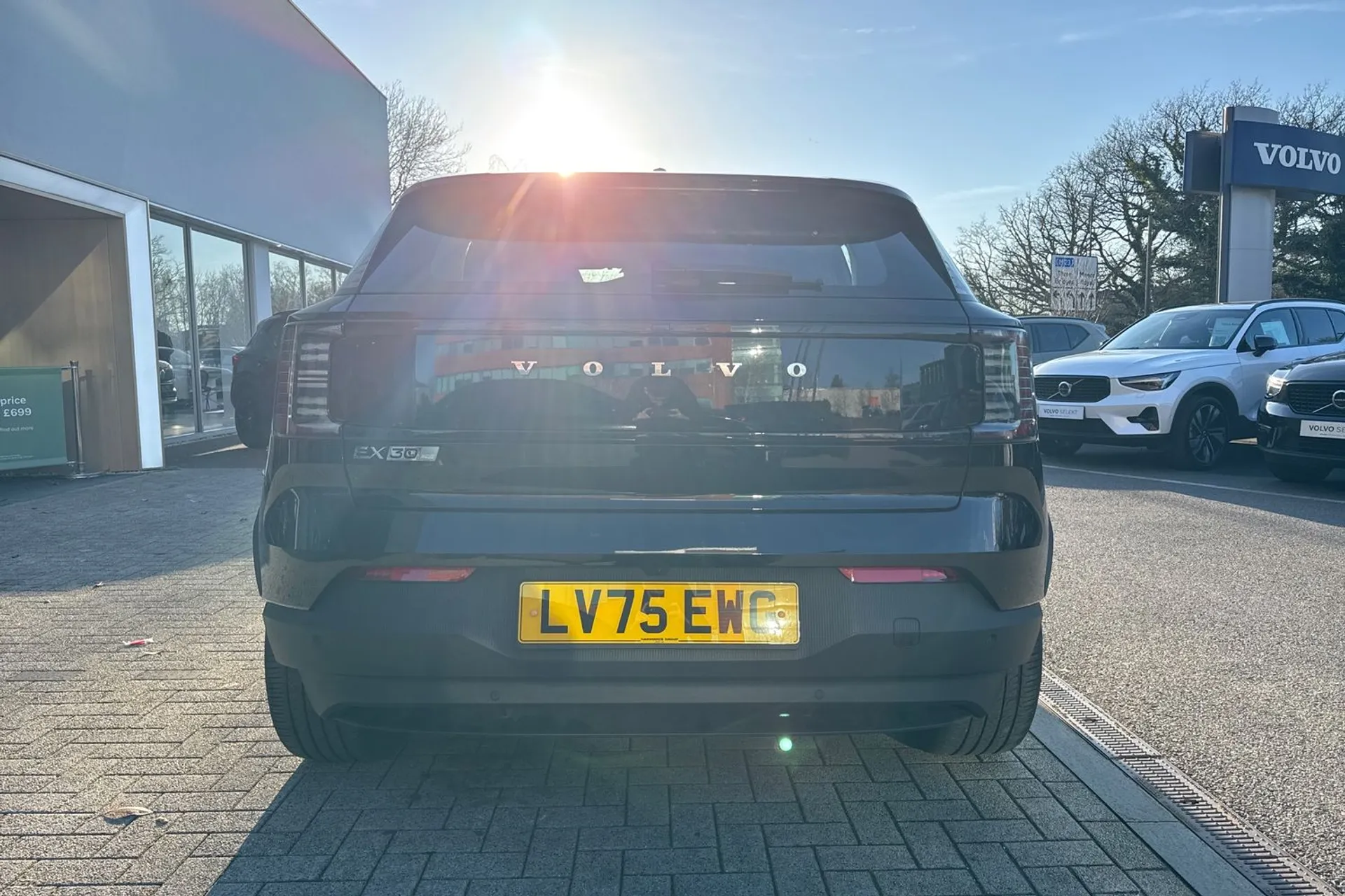 Volvo EX30 thumbnail image number 9