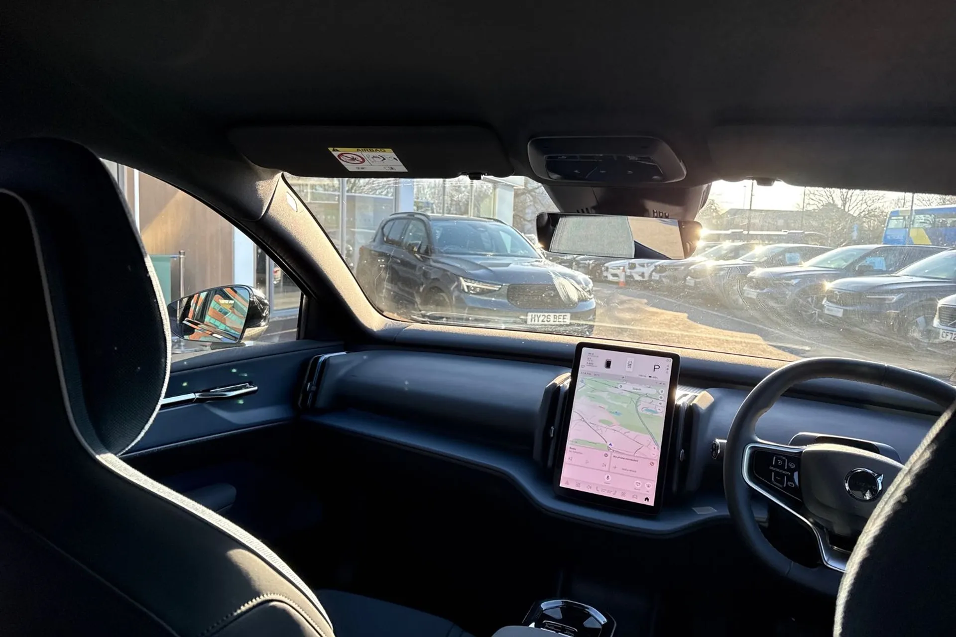 Volvo EX30 thumbnail image number 32