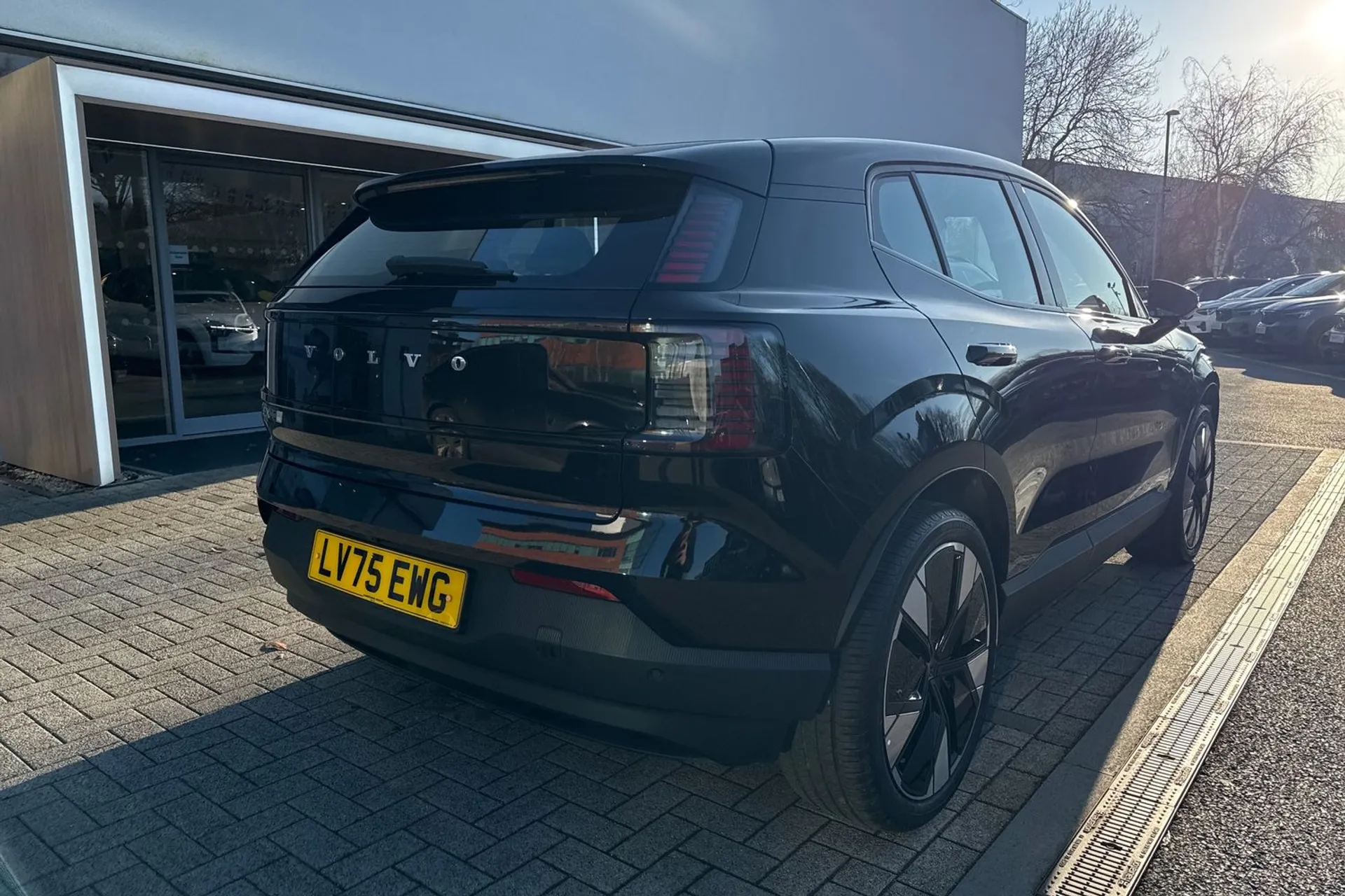 Volvo EX30 thumbnail image number 8