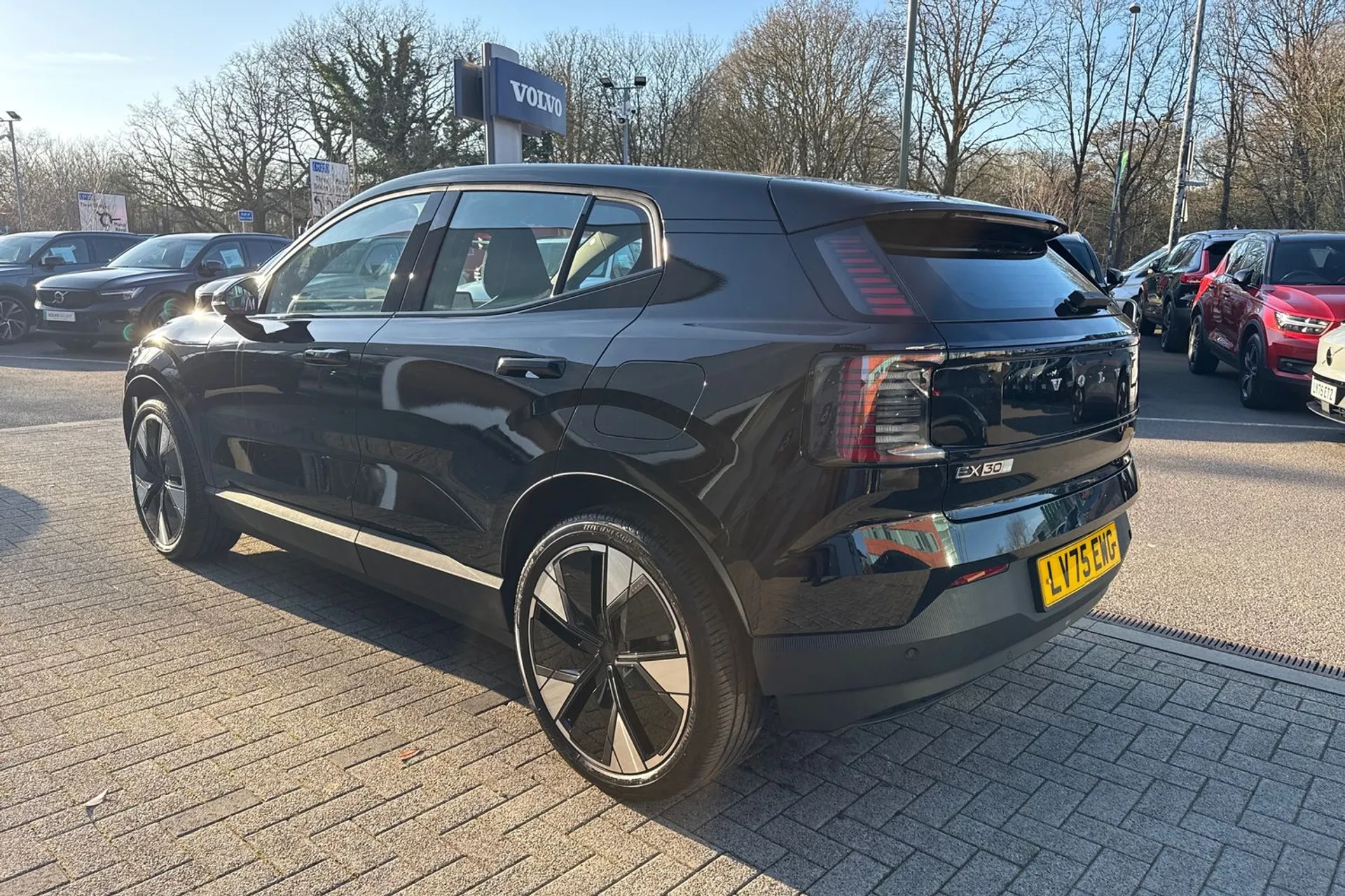 Volvo EX30 thumbnail image number 10