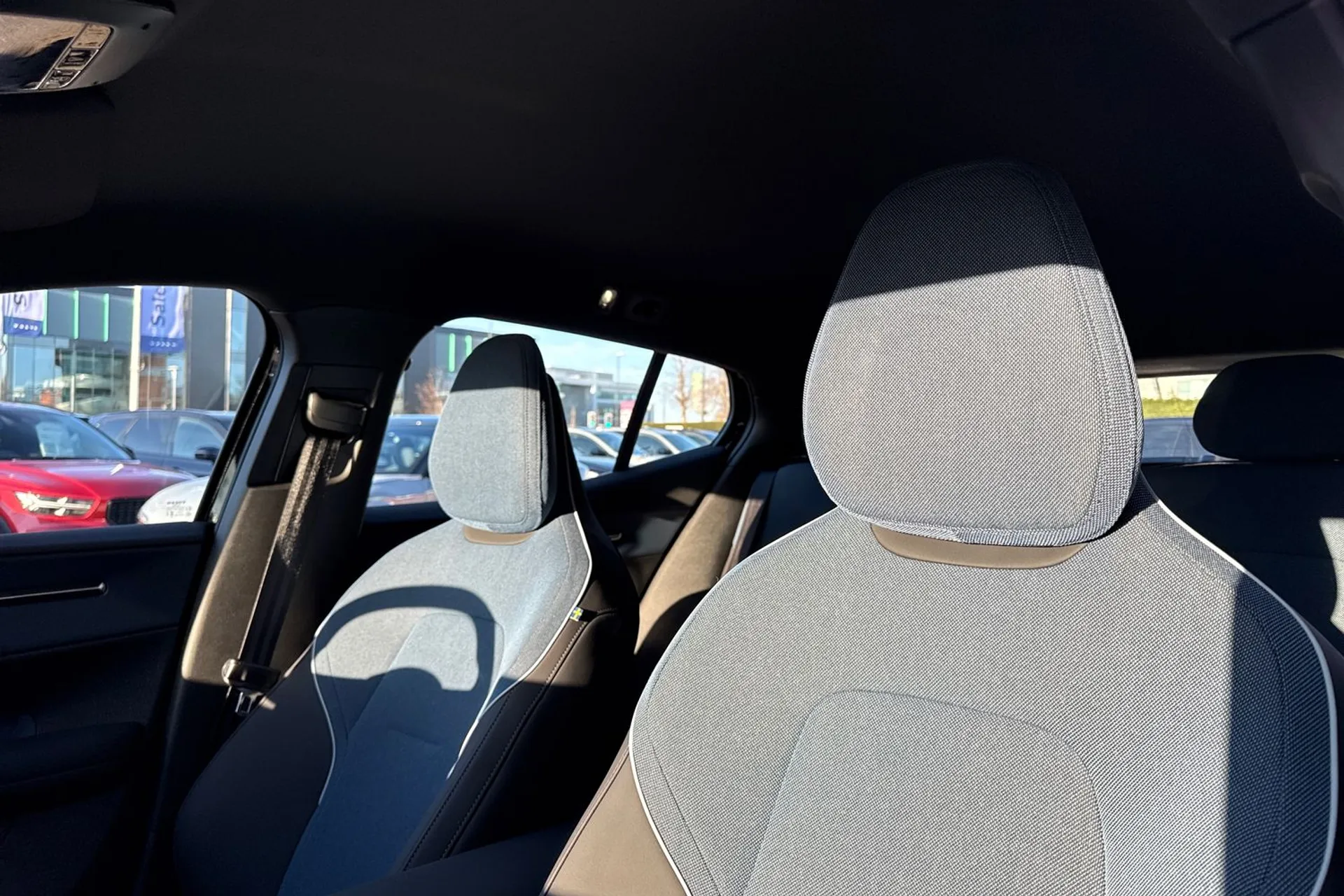 Volvo EX30 thumbnail image number 29