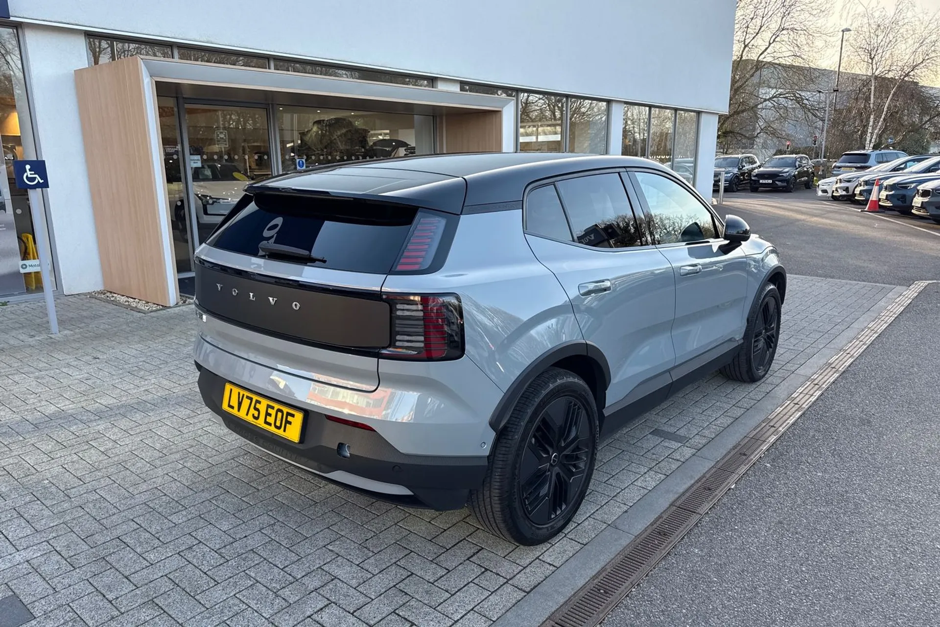 Volvo EX30 thumbnail image number 8