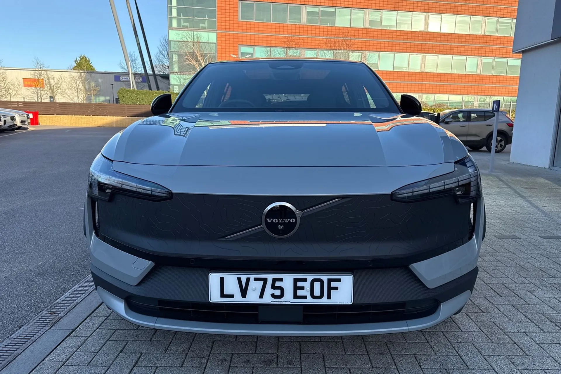 Volvo EX30 thumbnail image number 13