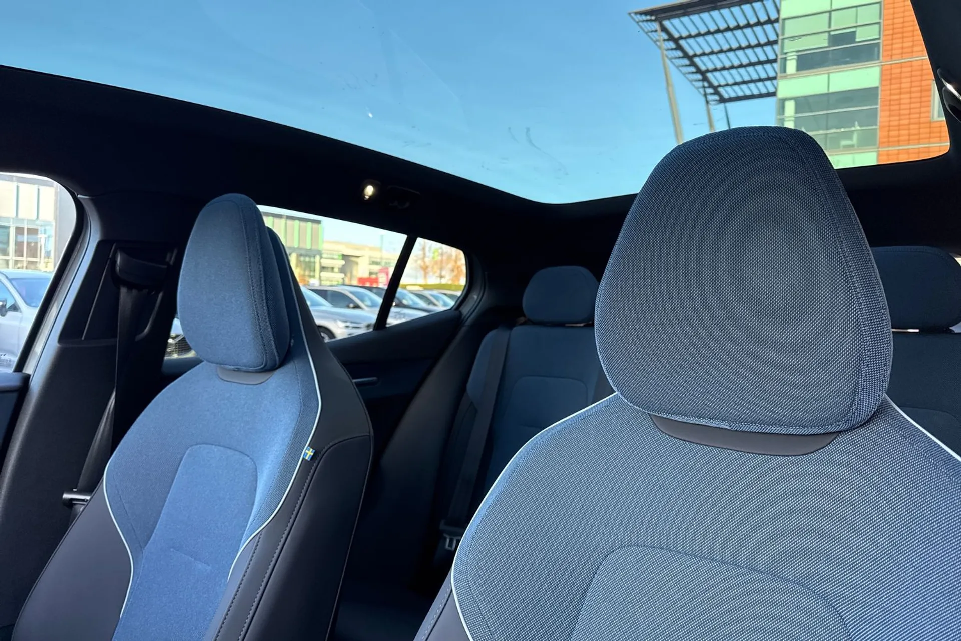 Volvo EX30 thumbnail image number 29