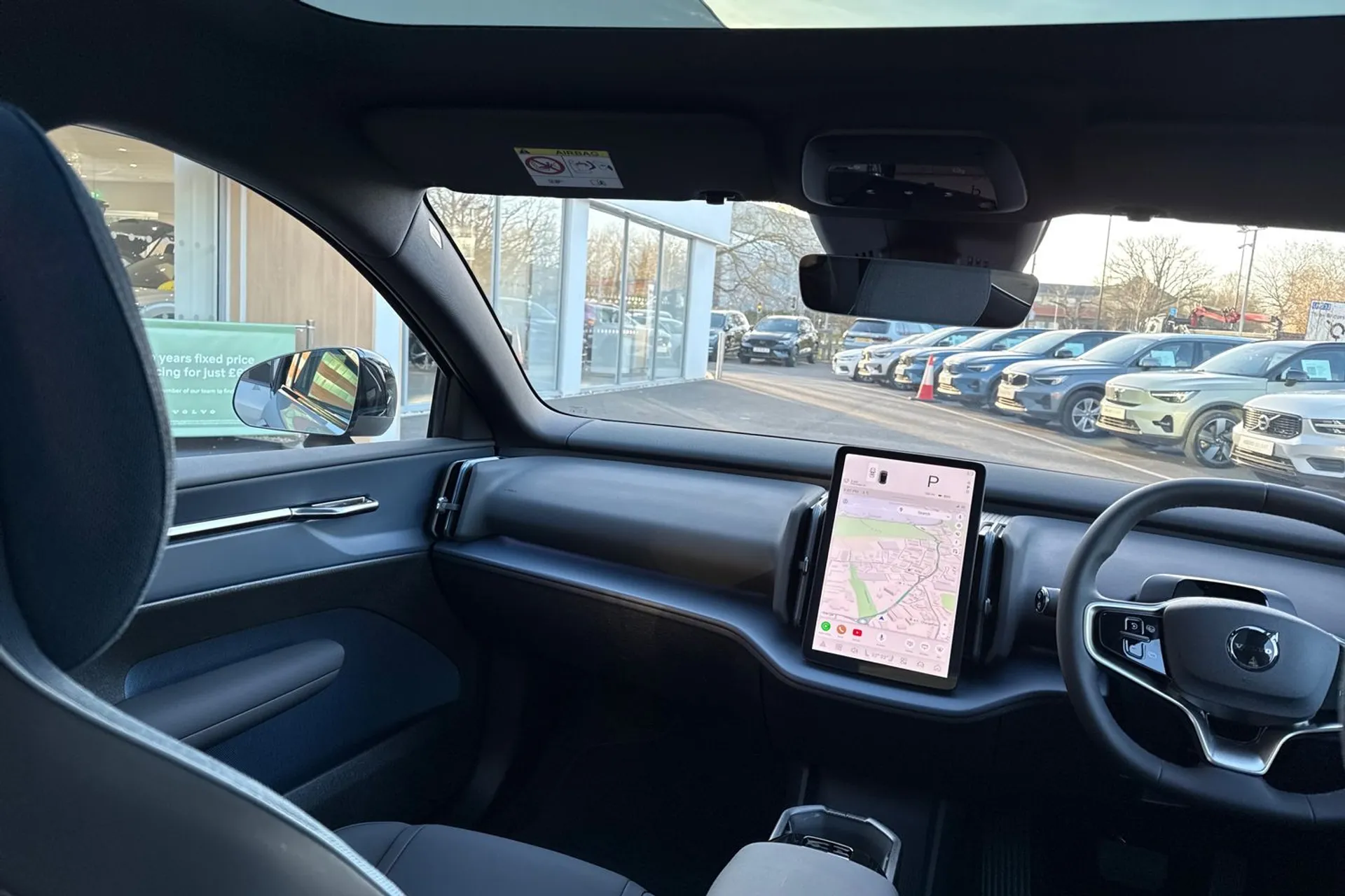 Volvo EX30 thumbnail image number 32