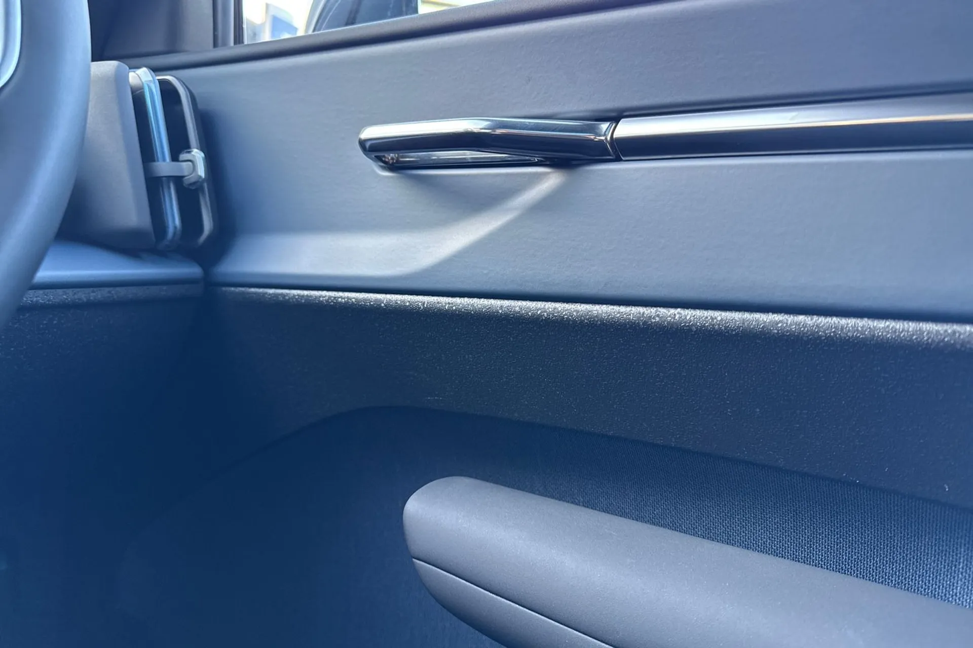 Volvo EX30 thumbnail image number 42