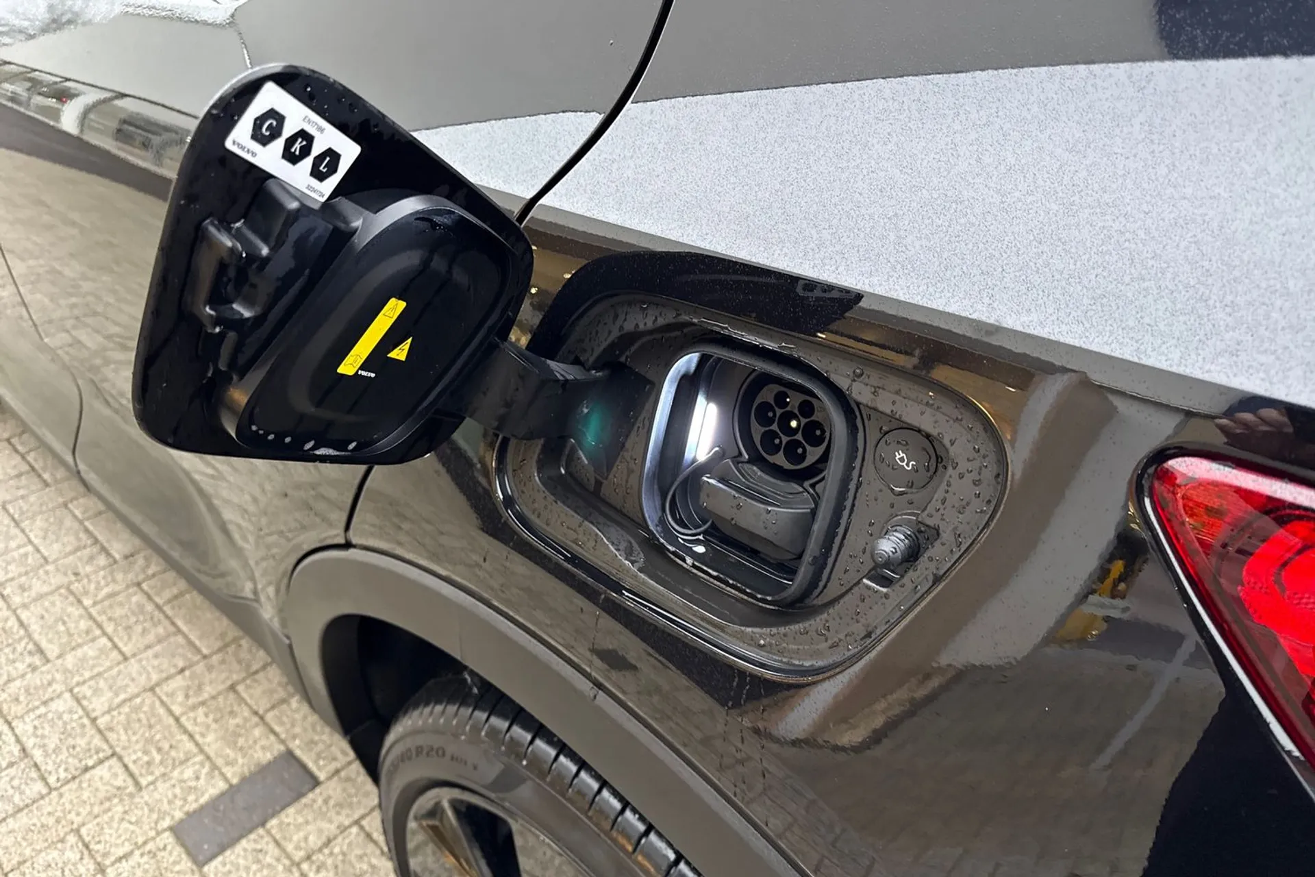 Volvo EX40 thumbnail image number 19