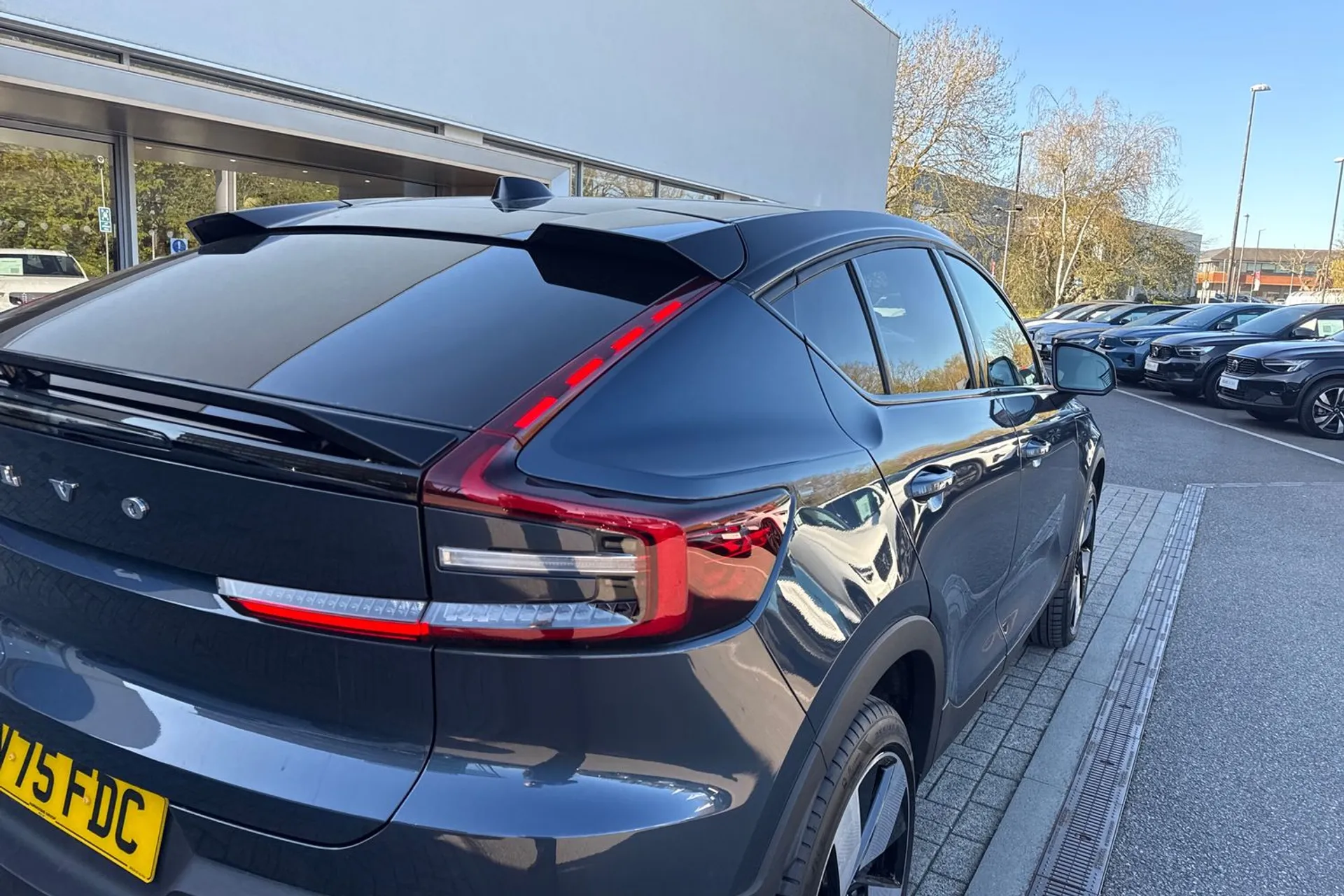 Volvo EC40 thumbnail image number 15